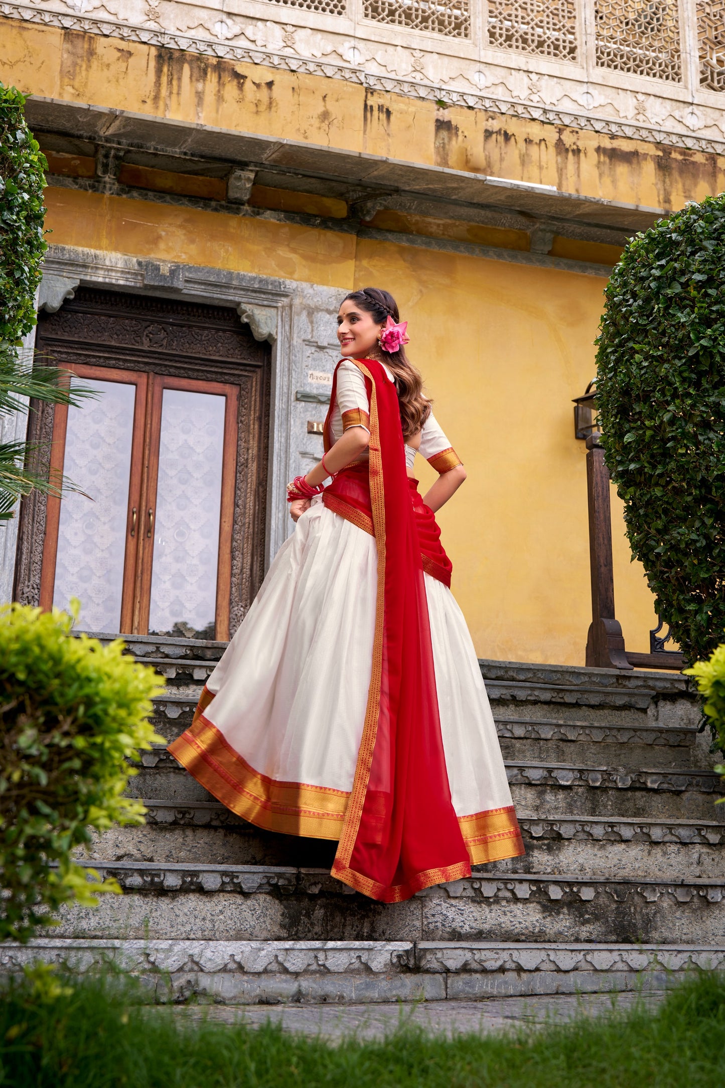 This half saree reminds me that culture isn’t old — it’s timeless. And timeless will always be beautiful. 🥀
