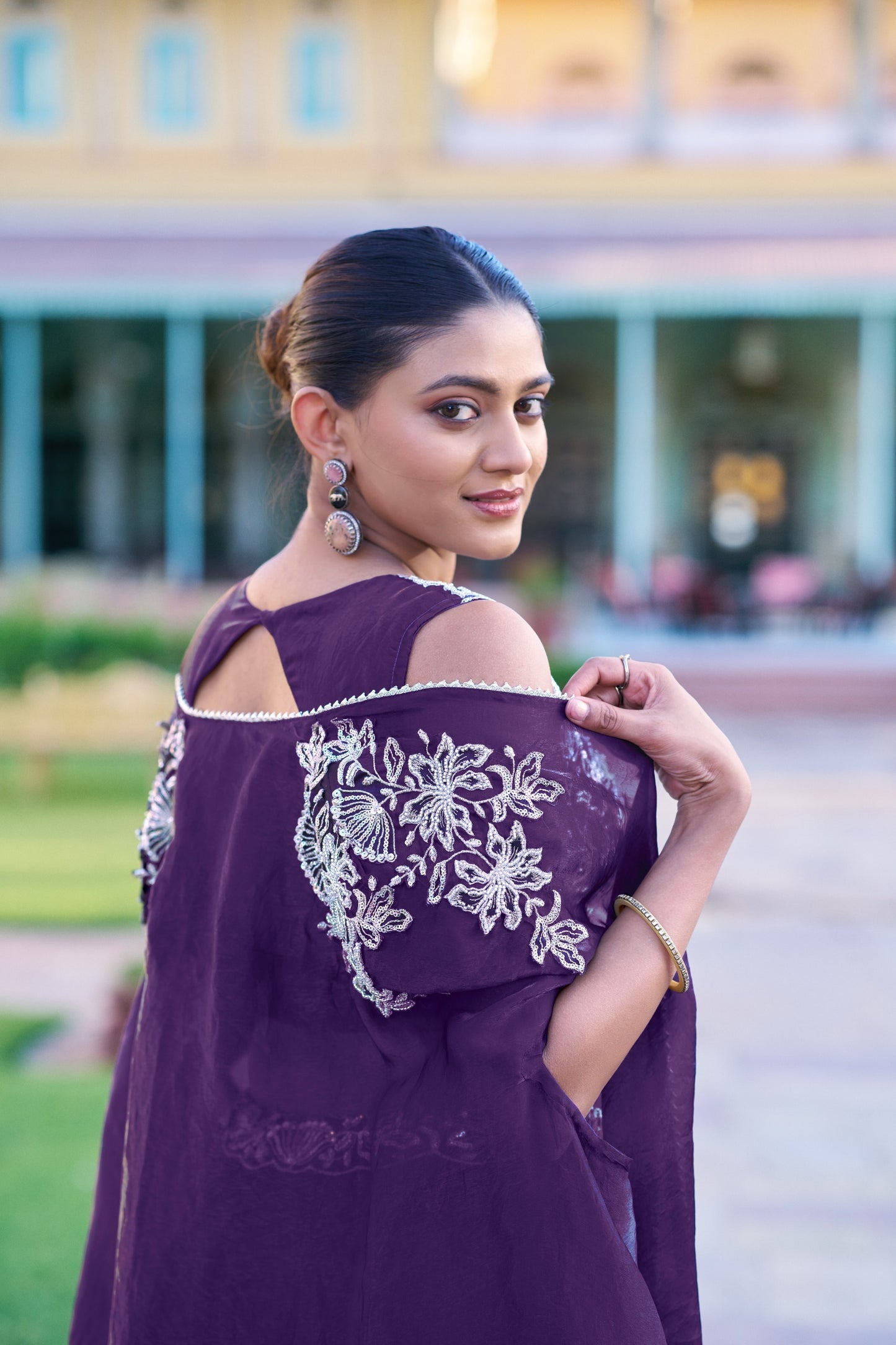 A perfect blend of tradition and trend, this lehenga reflects the beauty of culture with a modern touch that makes it truly unforgettable 💜
