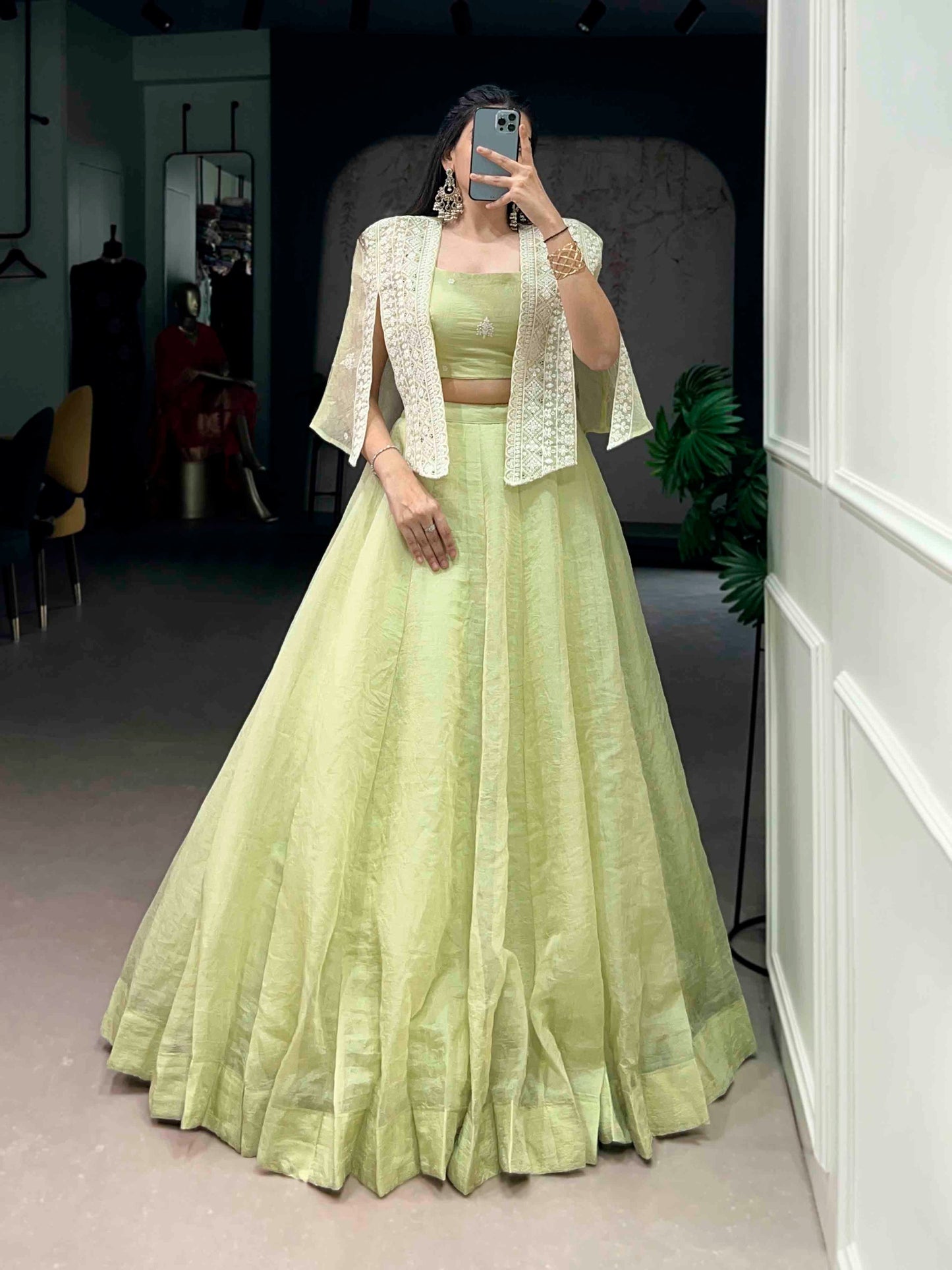 Crafted in soft Allnen crush fabric and detailed with sequins & thread embroidery, this lehenga is all about effortless elegance and festive charm. 🌸