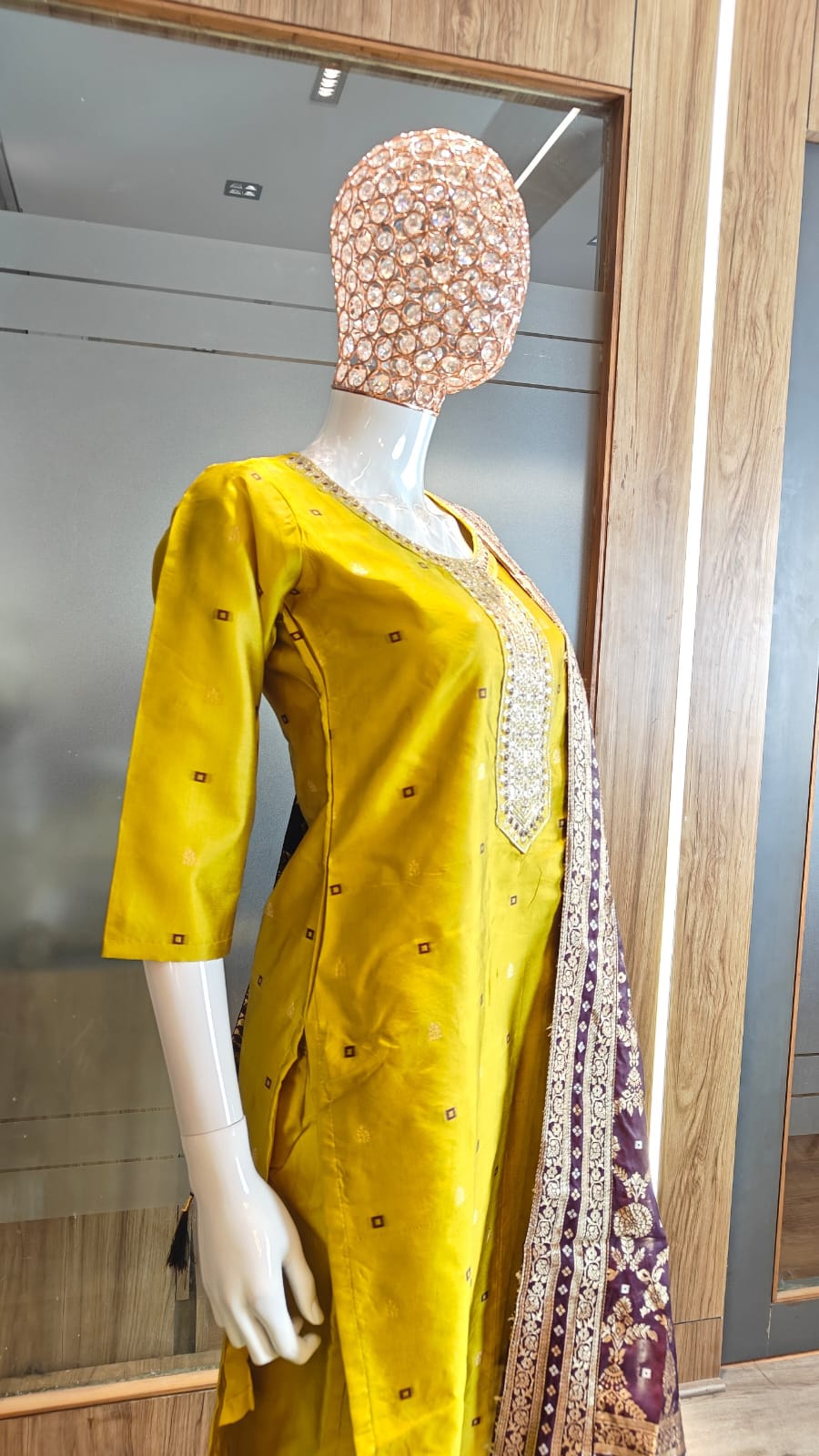 Women’s Kurta Pent Dupatta Set