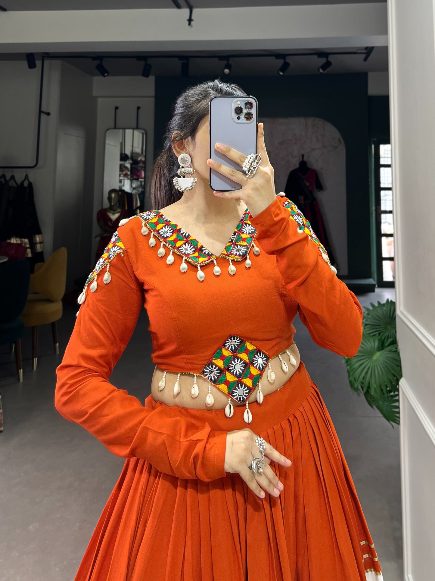 A stunning blend of ethnic artistry and effortless elegance