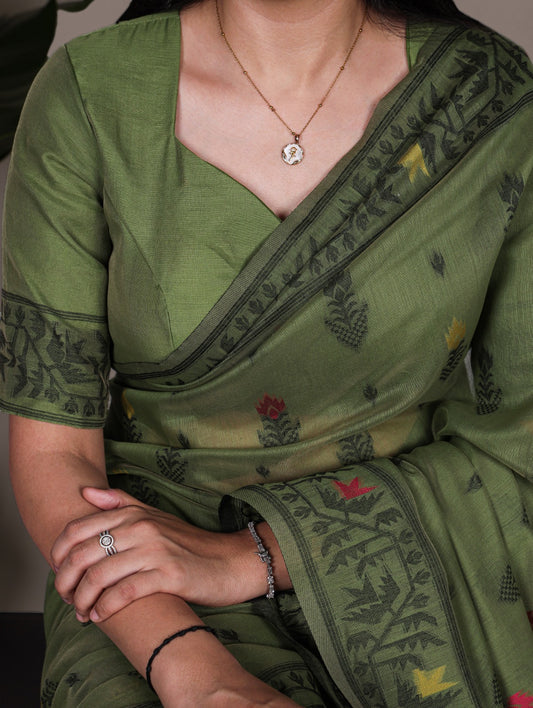 A poly cotton saree with delicate thread weaving—made for effortless elegance every day 🥀✨
