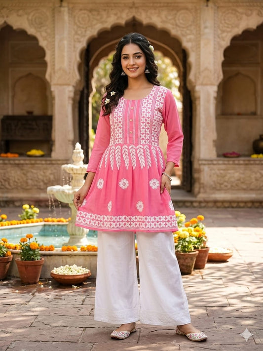 Lucknowi work with Astar kurti