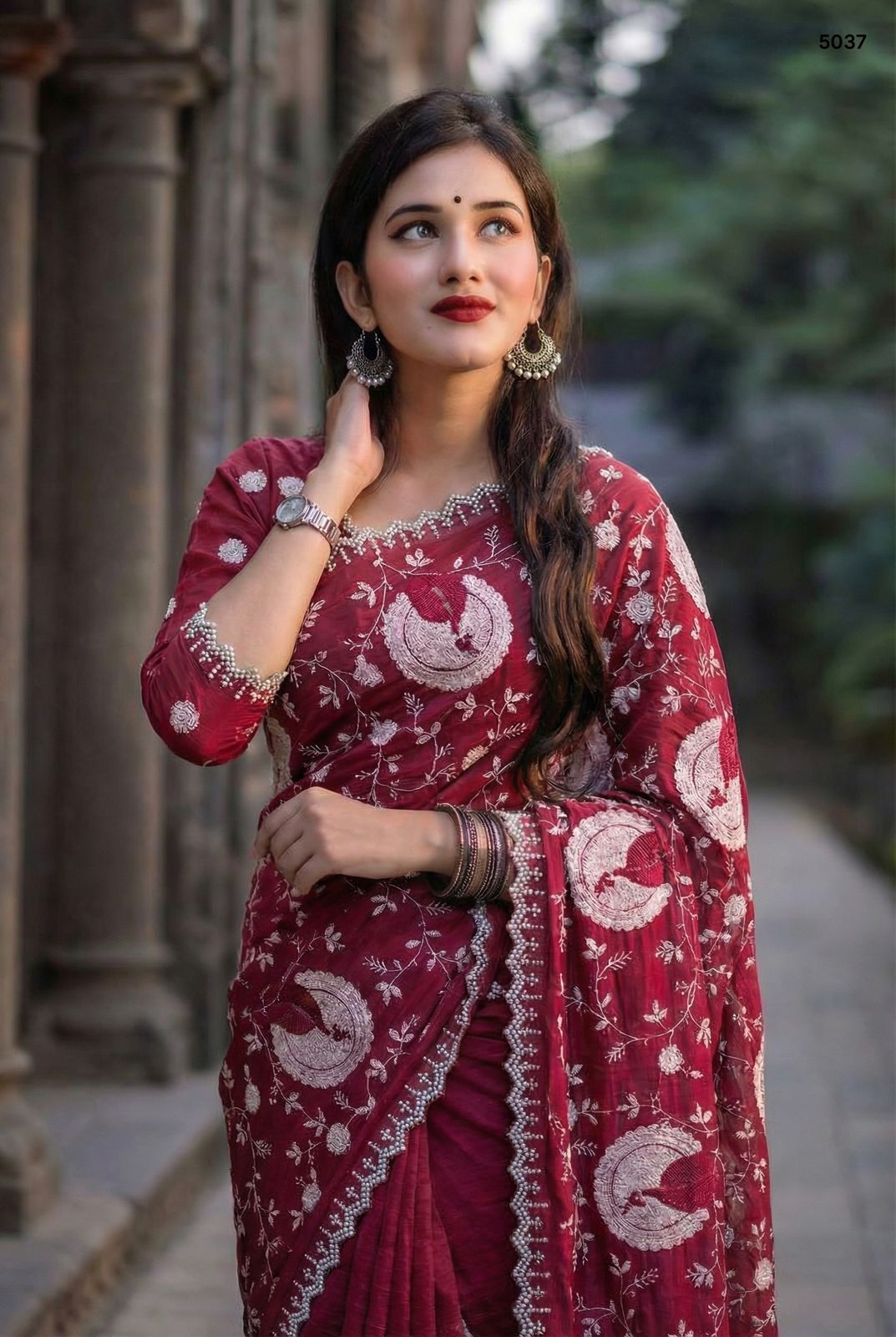 Full Heavy Multi-Thread Saree