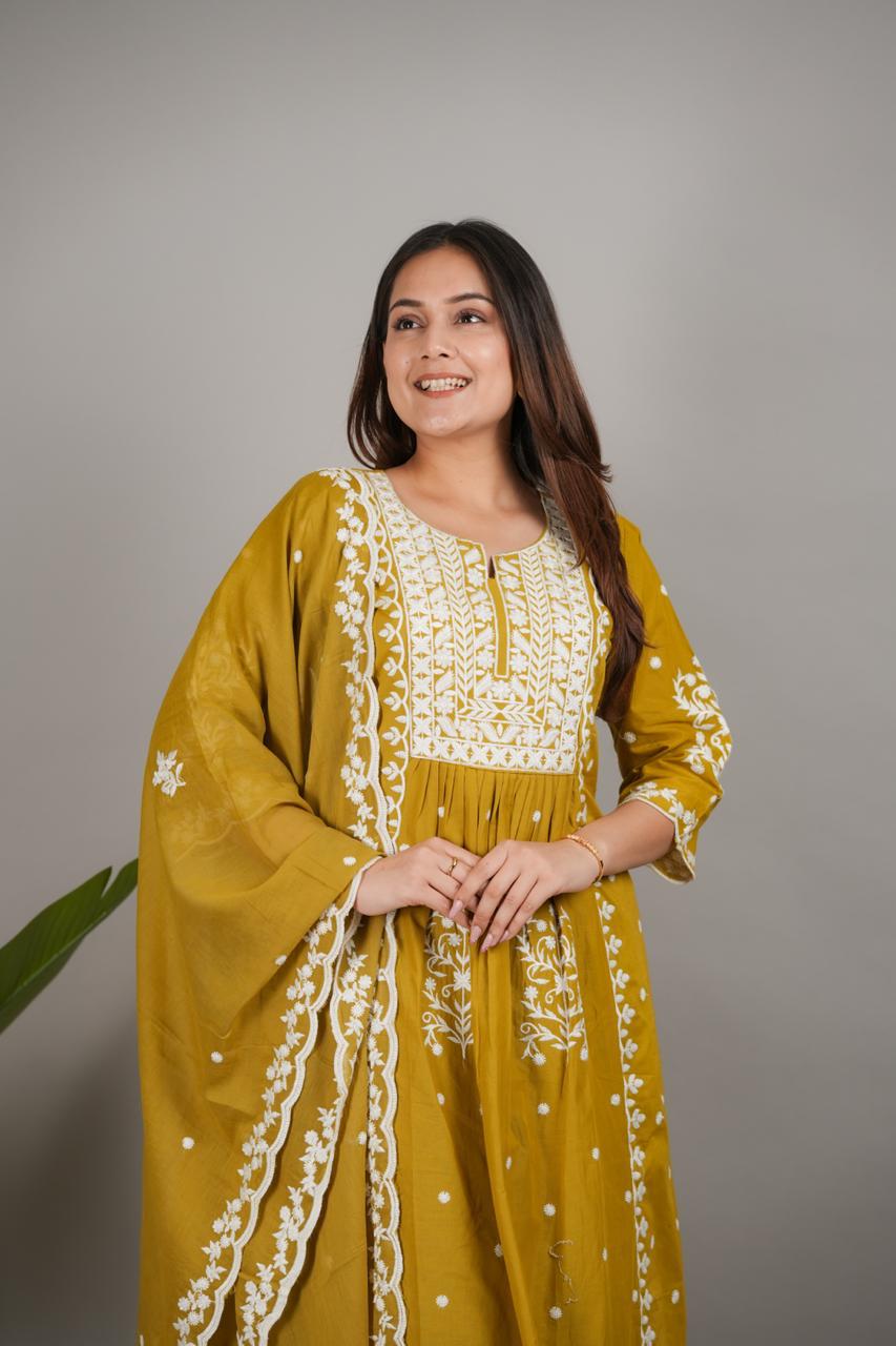 Pure cottonA line cotton  thred  work stich top with   Cotton  linner  kurti