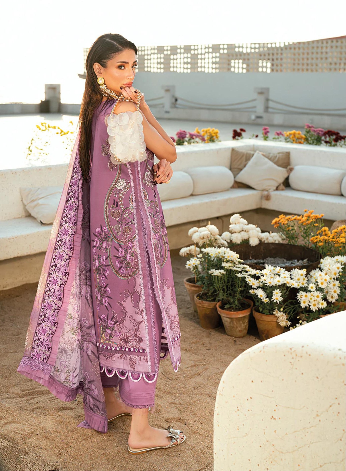 Jade Needle wonder OF salwar kameez for chiffon duppta