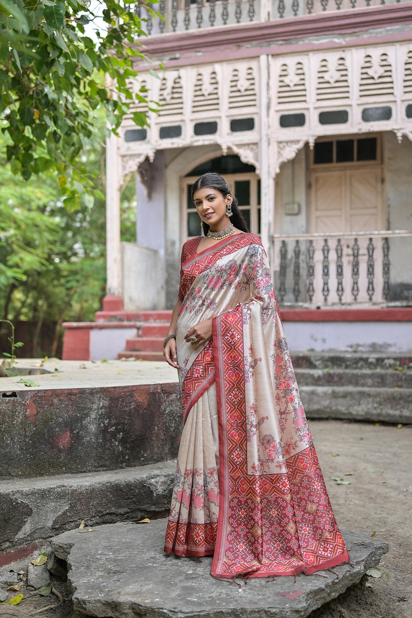 MIXTURE OF  TUSSAR SILK AND PATOLA PRINT  Soft Tussar Silk with beautiful patola Saree
