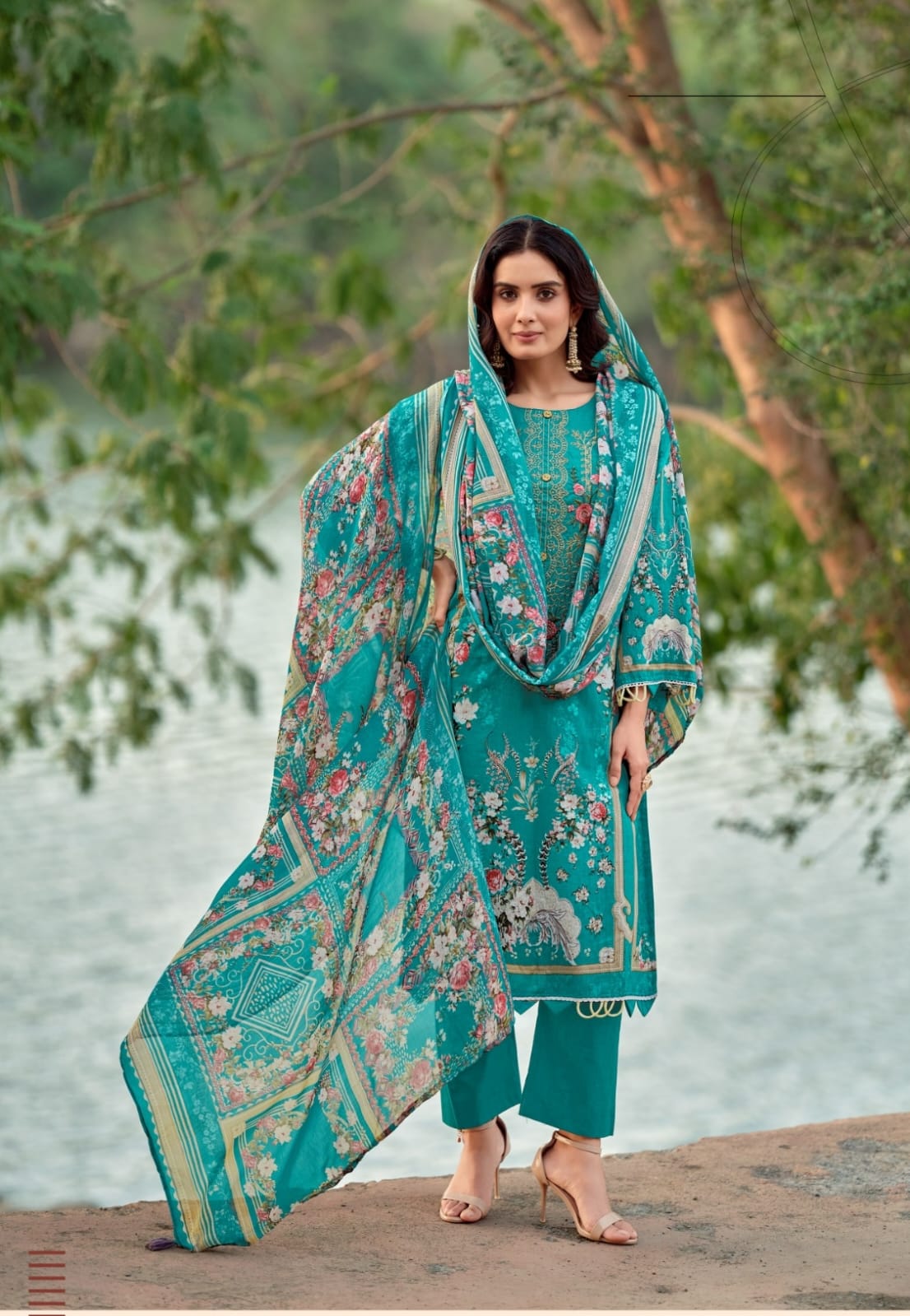 Cemric Cotton Pakistani  Style Print with Fancy Self Embroidery salwar kameez for chiffon dupatta