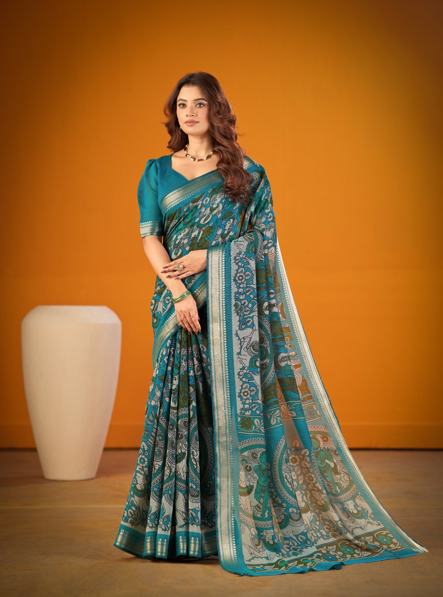 Elegant Kalamkari artistry paired with shimmering zari weaving makes this Chanderi saree a perfect choice for festive and ethnic occasions