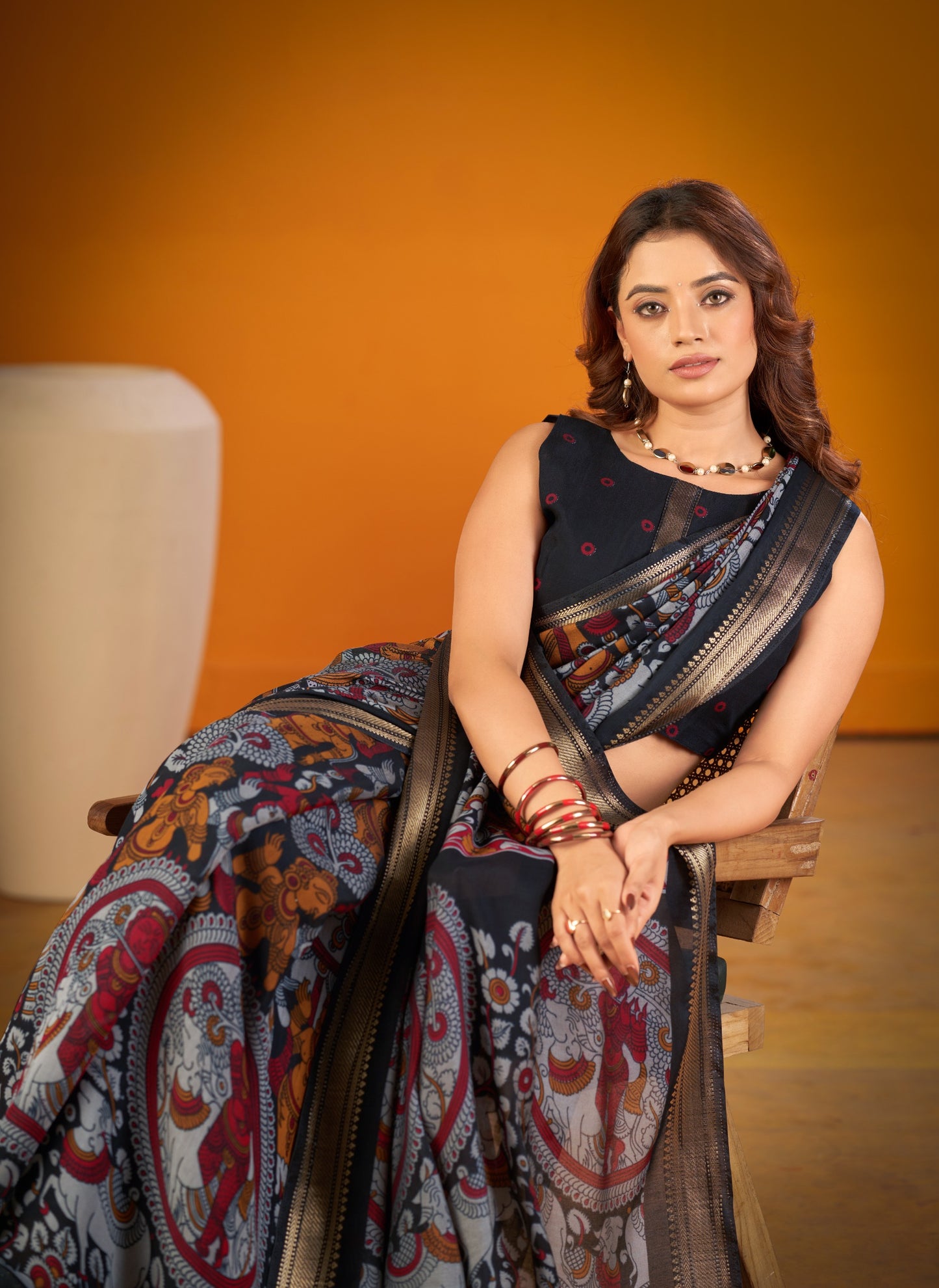 Elegant Kalamkari artistry paired with shimmering zari weaving makes this Chanderi saree a perfect choice for festive and ethnic occasions