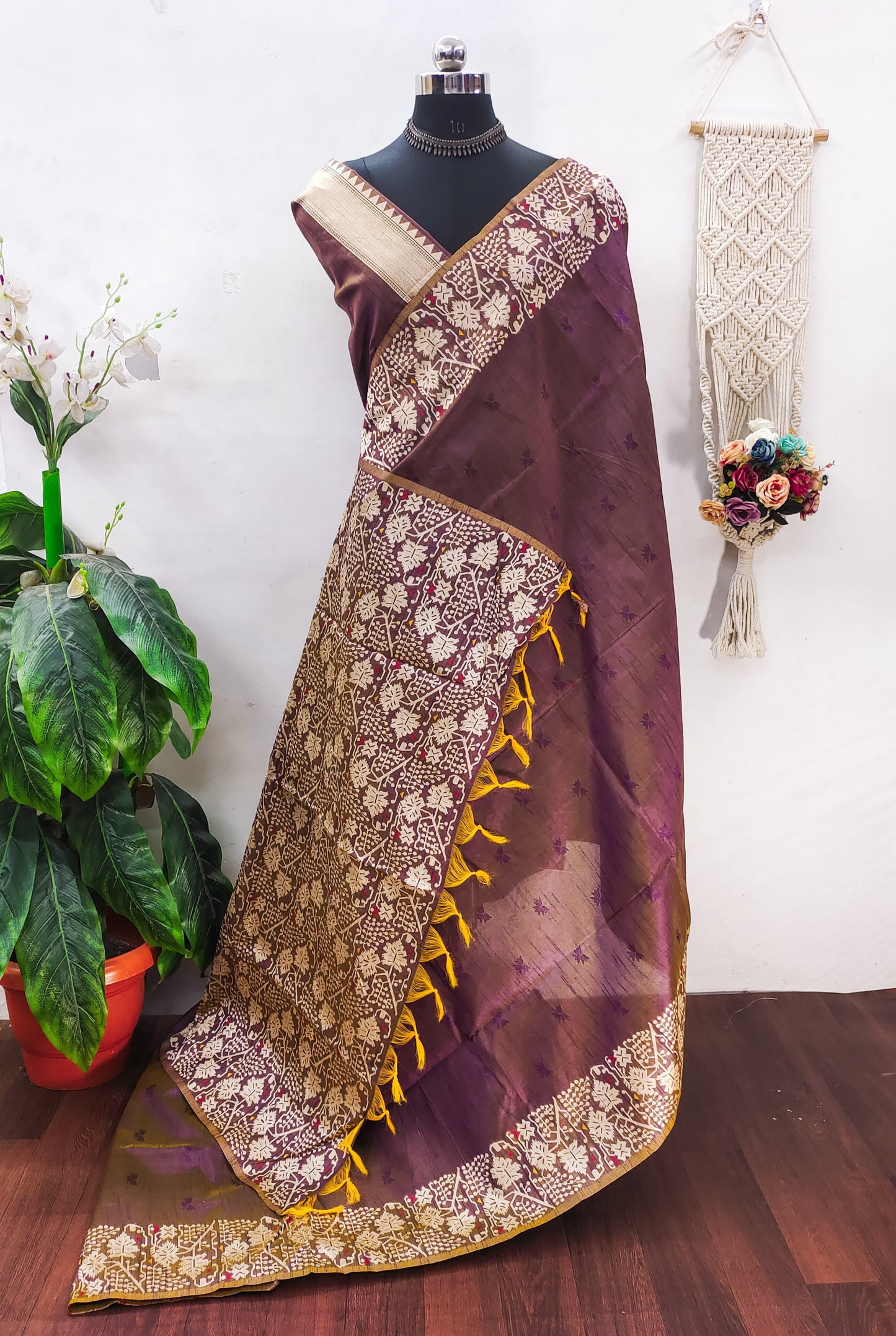 Banglori Handloom raw silk saree