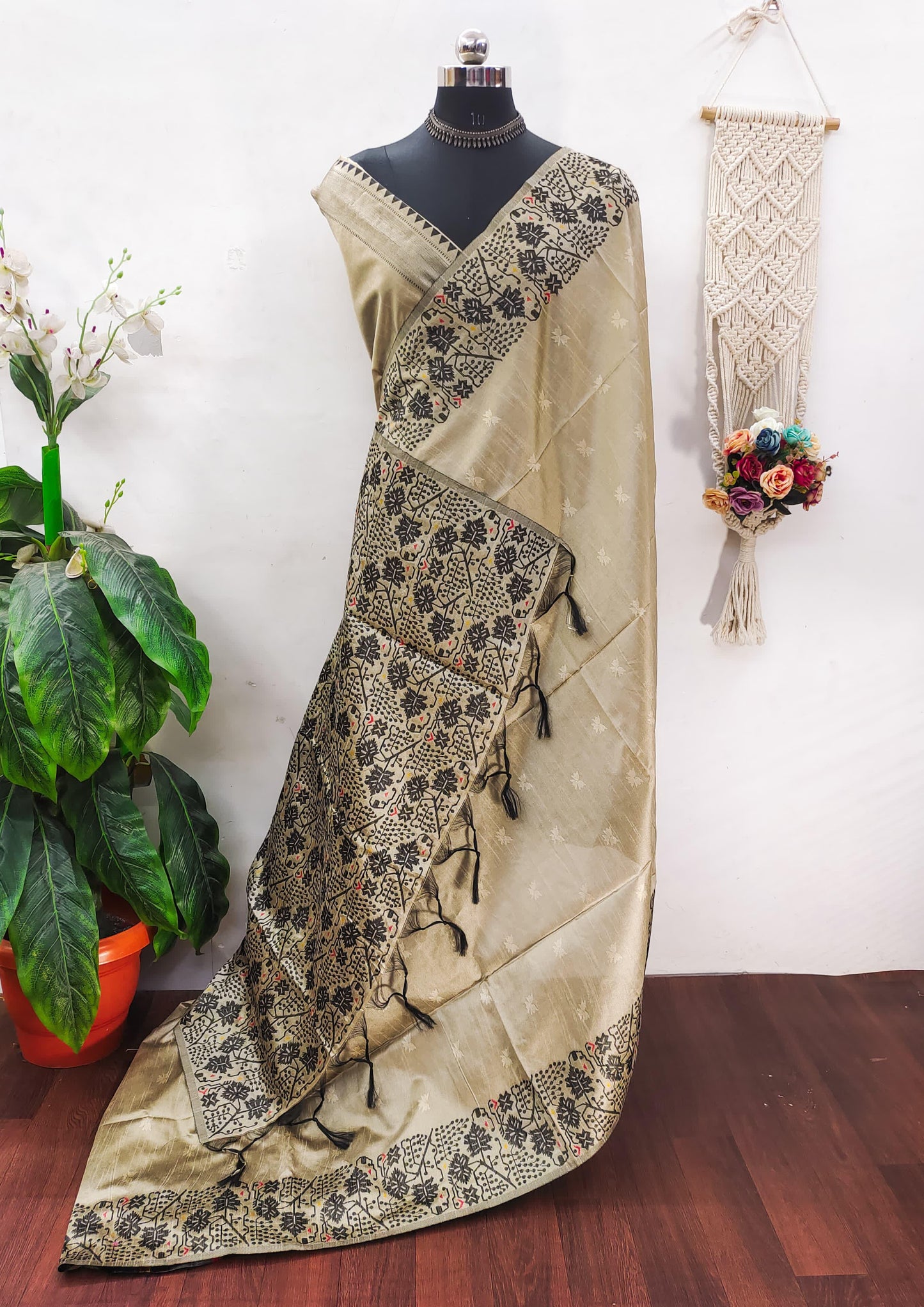 Banglori Handloom raw silk saree