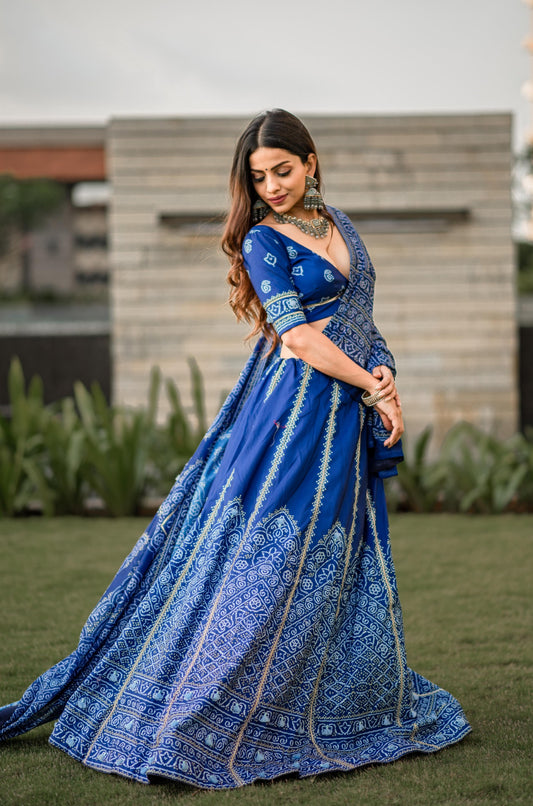 Dancing through the nine nights of navratri in our gorgeous vaishali silk chaniya choli will make you feel like you're wearing art.