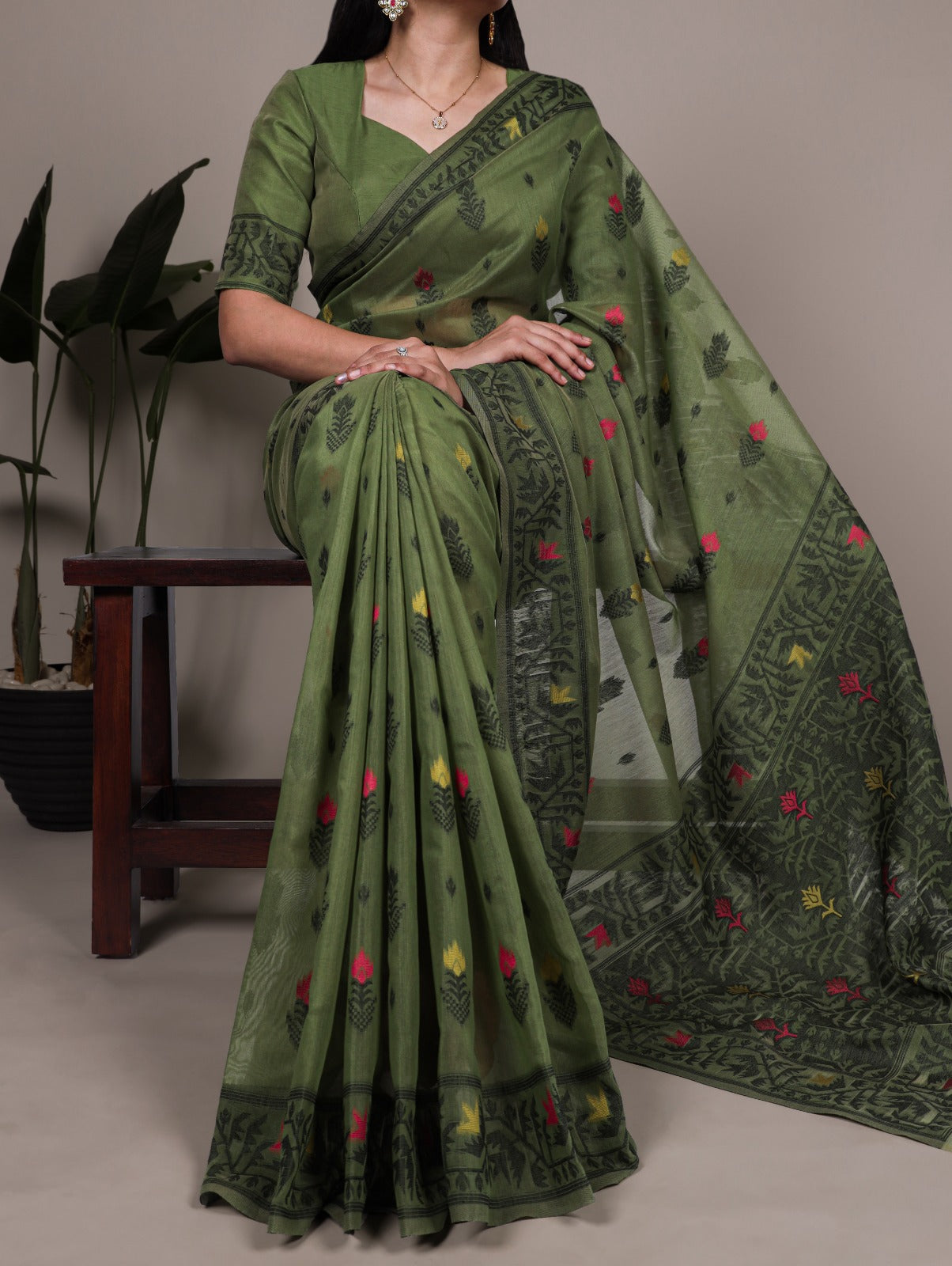 A poly cotton saree with delicate thread weaving—made for effortless elegance every day 🥀✨