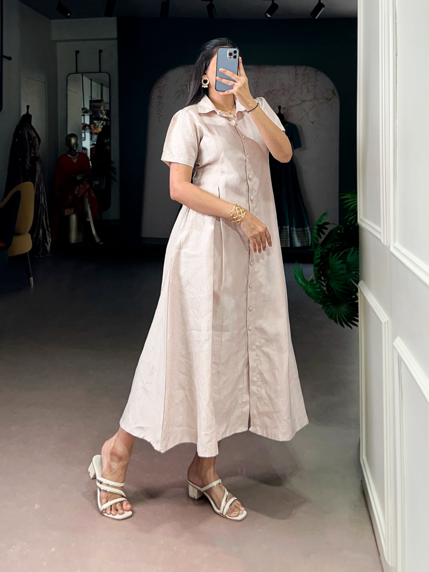Soft hues, relaxed fit, and premium remy fabric come together for an effortlessly chic look 🤍