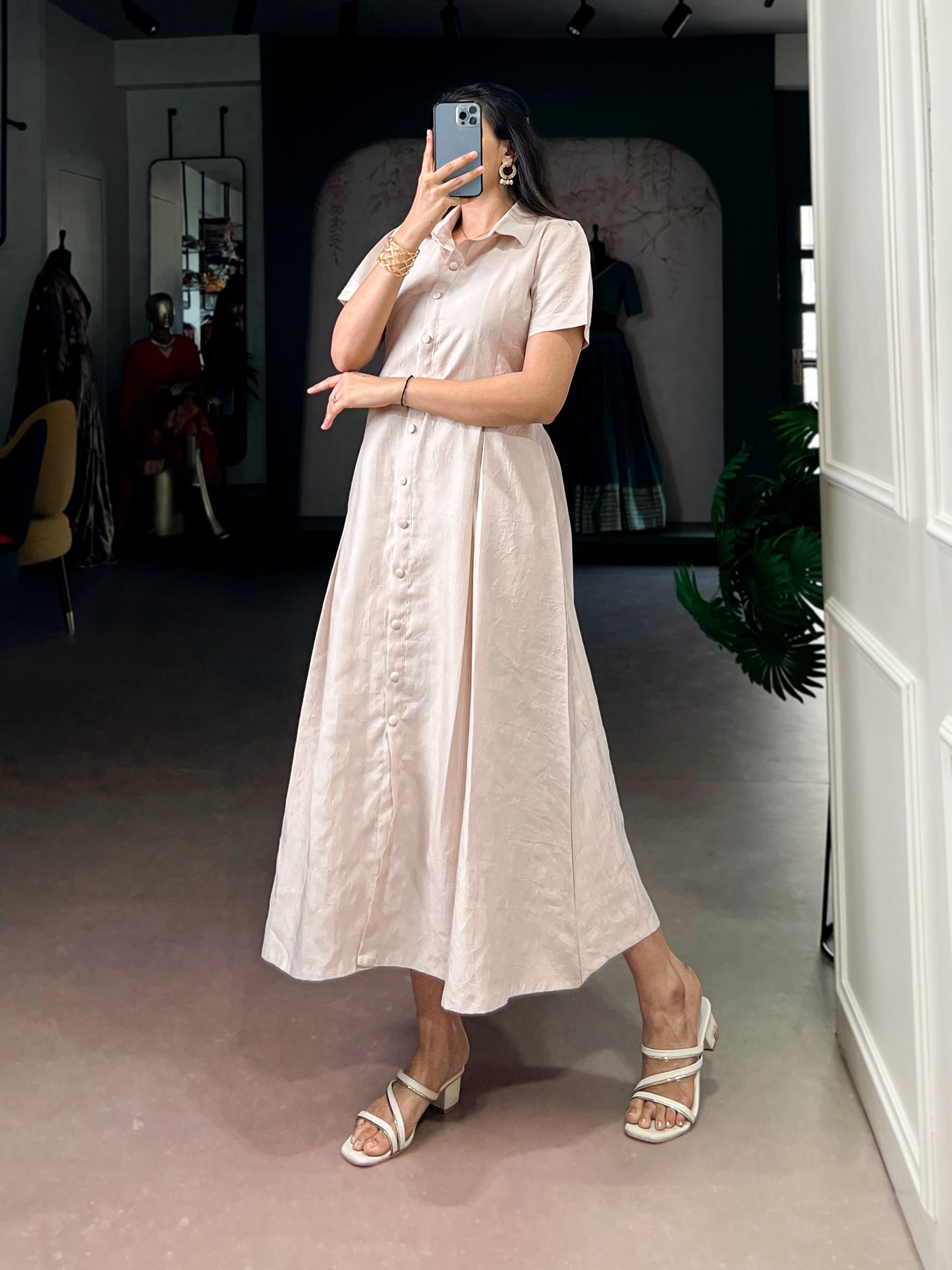 Soft hues, relaxed fit, and premium remy fabric come together for an effortlessly chic look