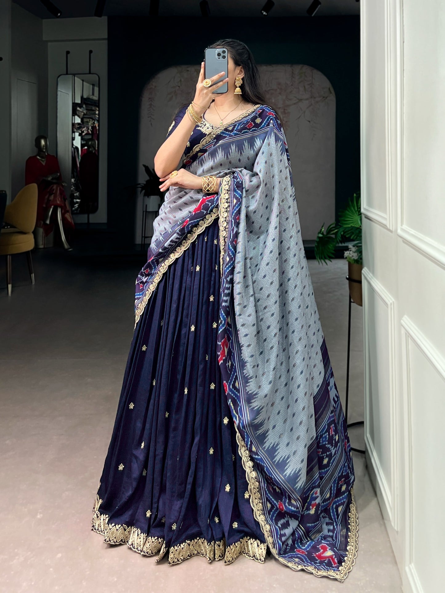 Rich Vichitra silk, graceful flair, and the timeless charm of Tussar silk come together to create a lehenga that speaks pure sophistication. 🌟