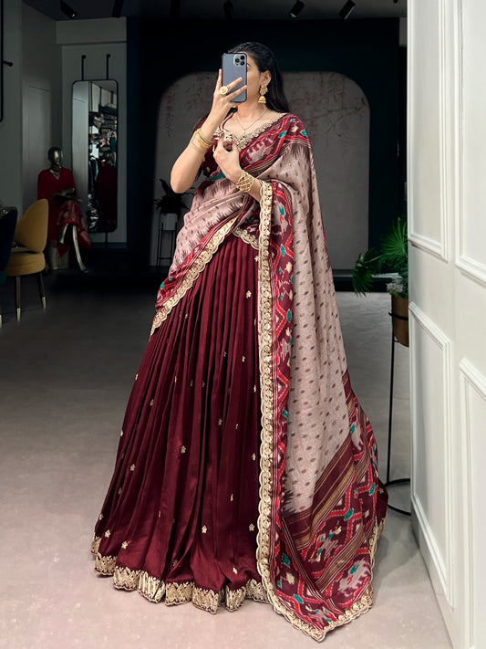 Rich Vichitra silk, graceful flair, and the timeless charm of Tussar silk come together to create a lehenga that speaks pure sophistication. 🌟