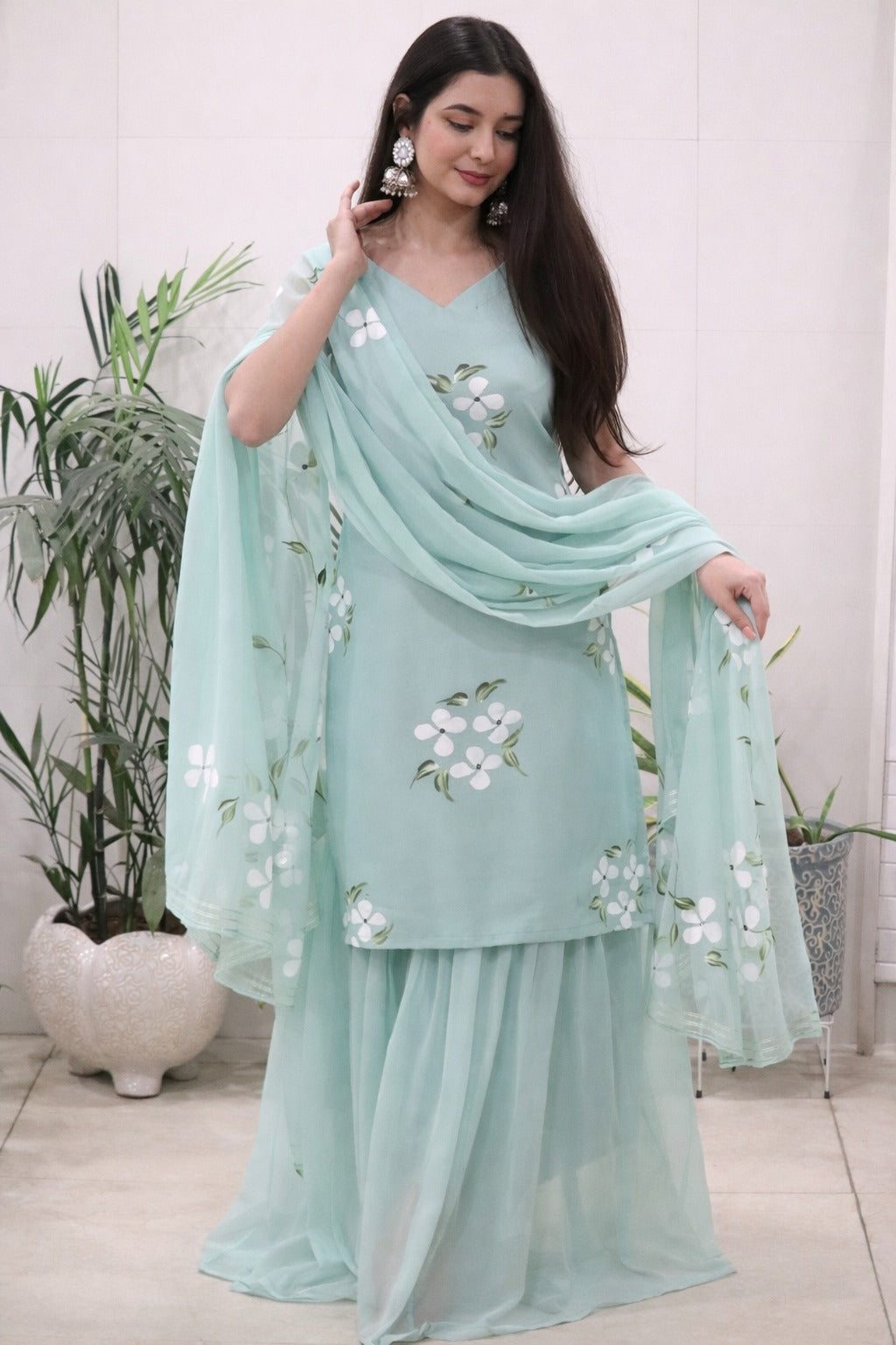 Fresh, soothing, and perfect for elegant day functions