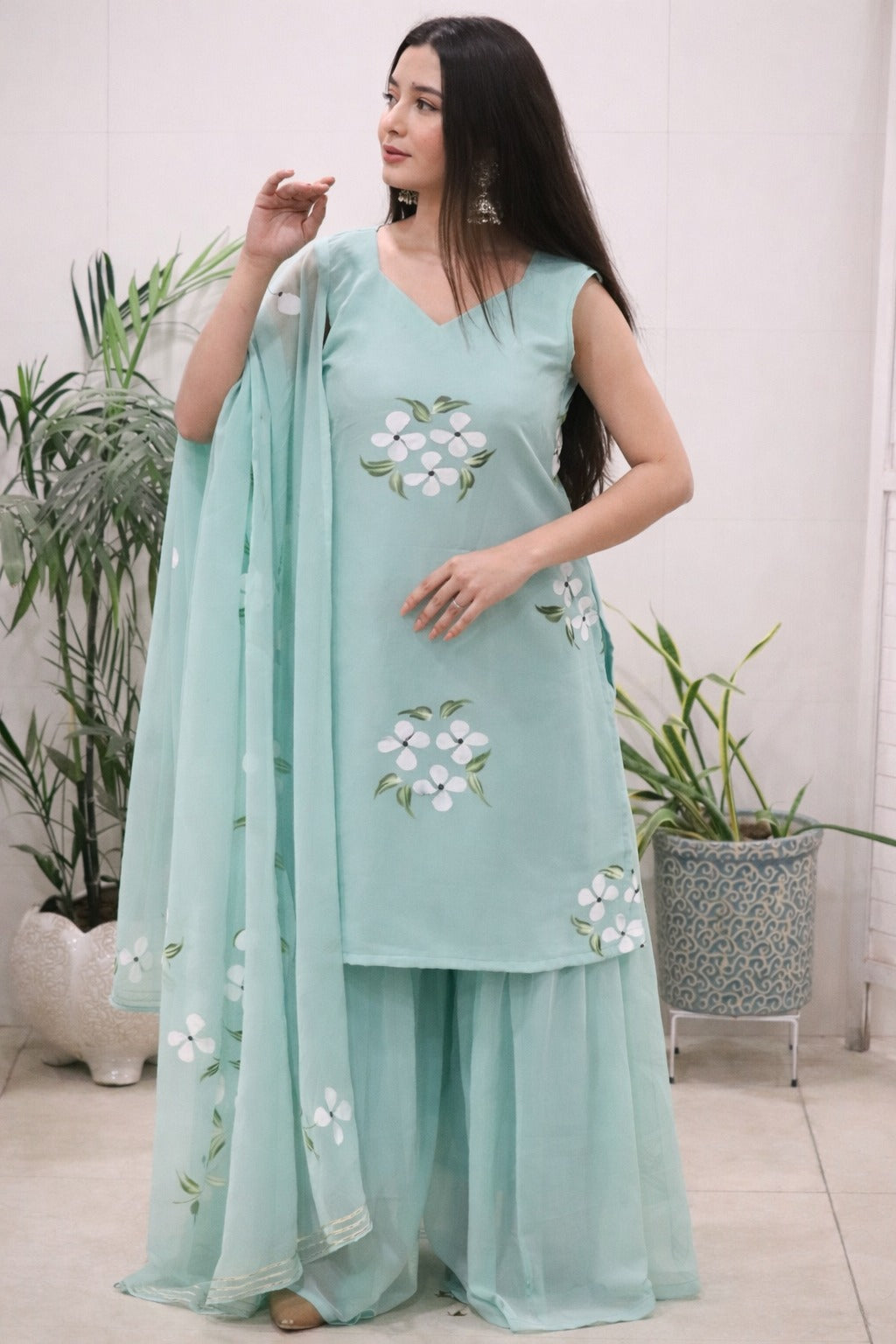 Fresh, soothing, and perfect for elegant day functions