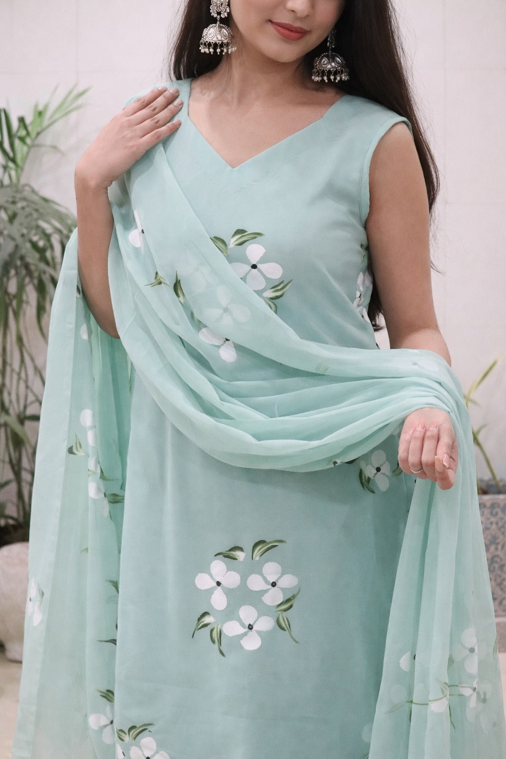 Fresh, soothing, and perfect for elegant day functions