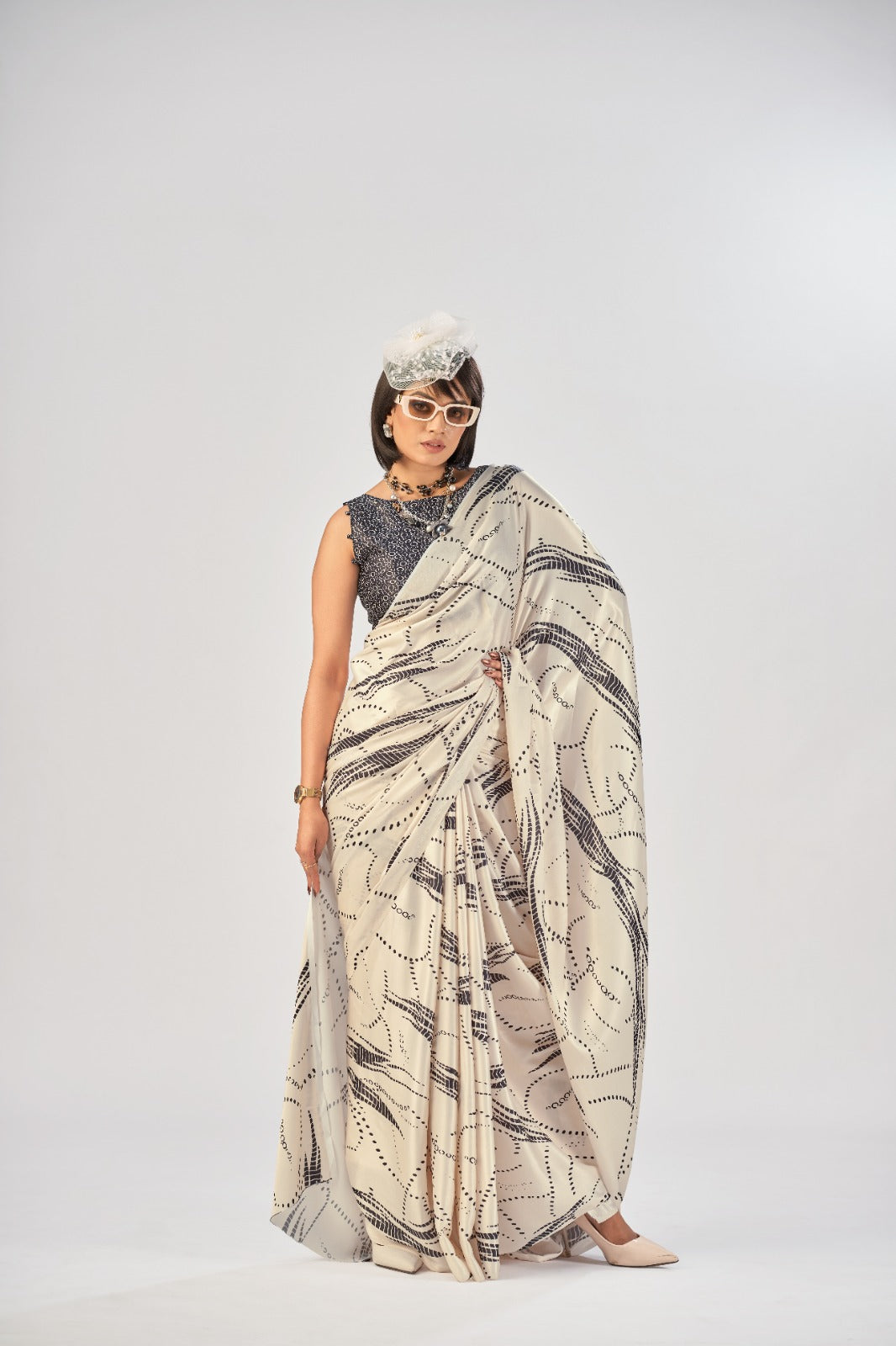 Satin silk ki smooth shine aur elegant prints… effortless grace in every drape