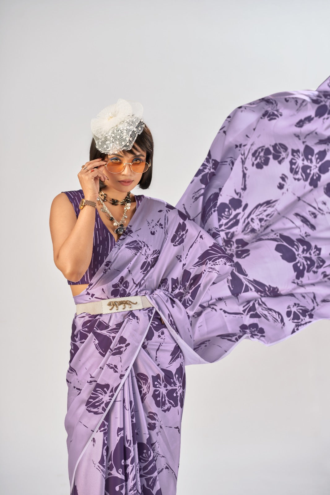 Satin silk ki smooth shine aur elegant prints… effortless grace in every drape