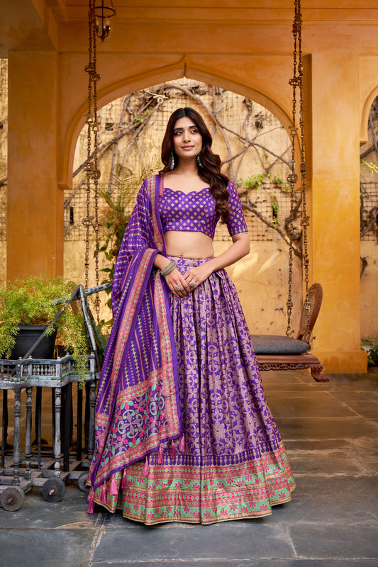 Rich textures of Tasar silk enhanced with iconic sparkle work for a look that’s timeless, festive, and unforgettable ✨