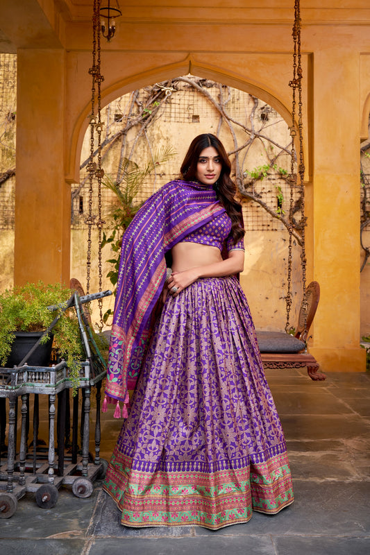 Rich textures of Tasar silk enhanced with iconic sparkle work for a look that’s timeless, festive, and unforgettable ✨