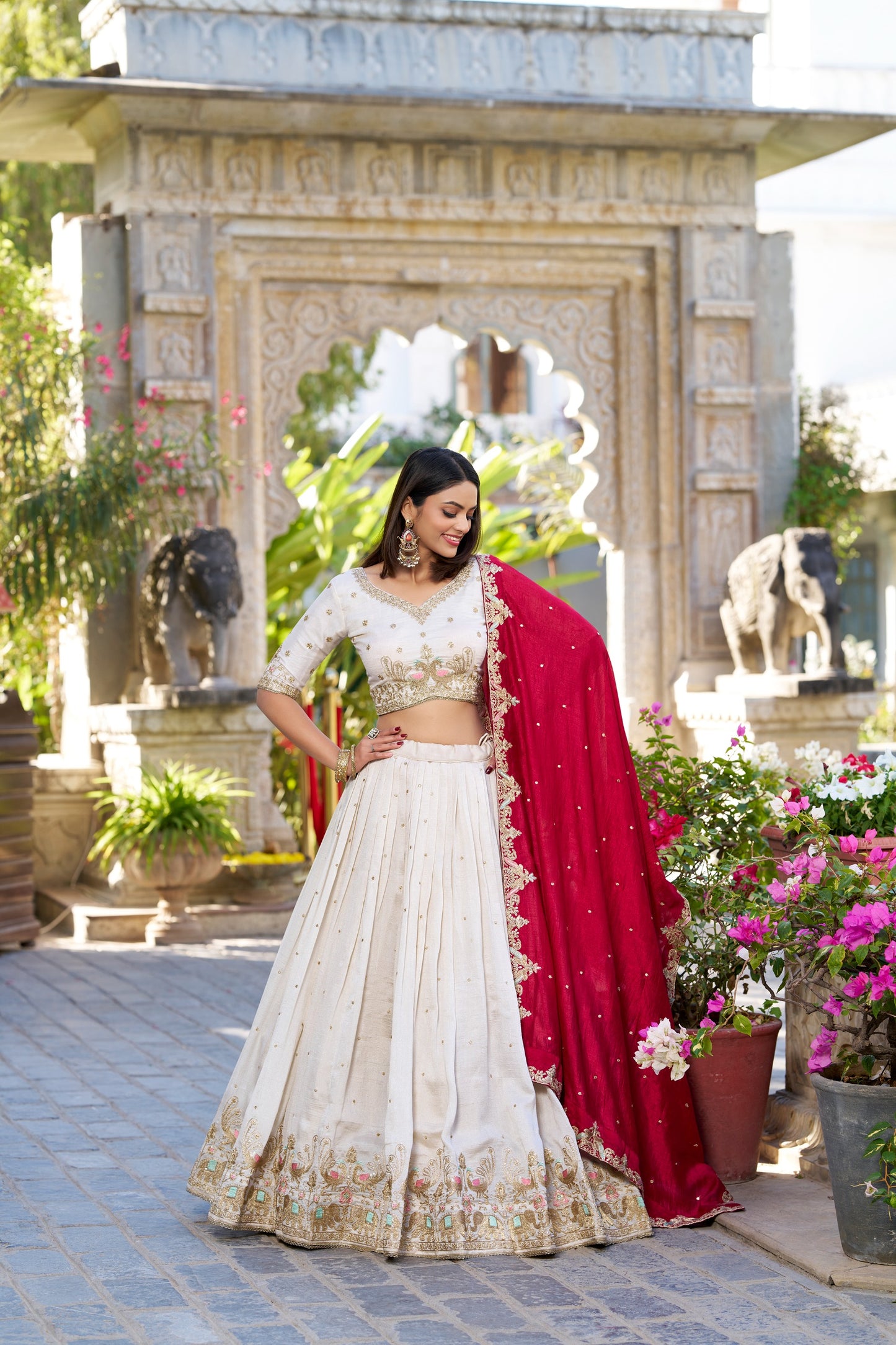 A bridesmaid statement in serene shades 🕊️