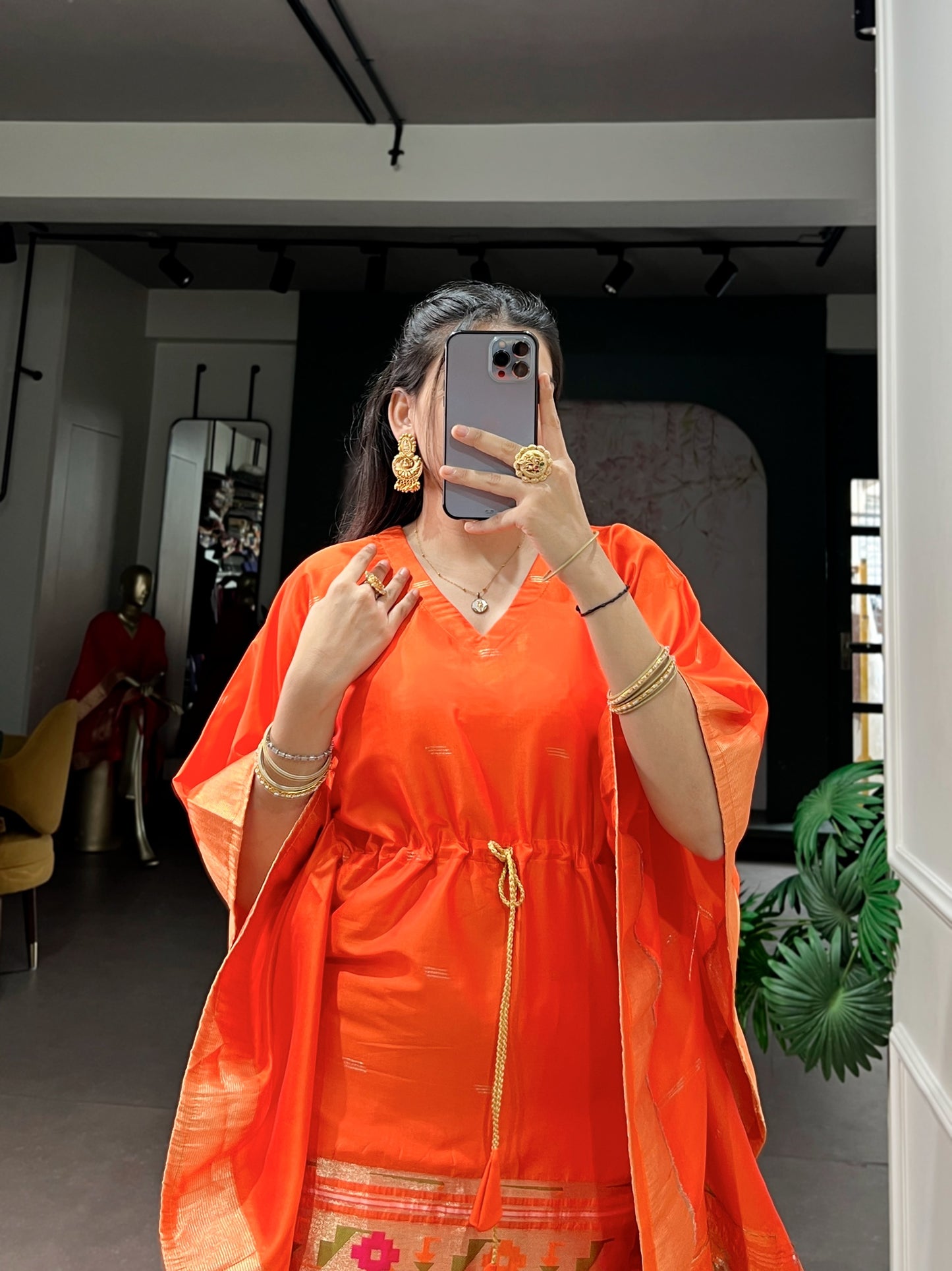 Drape yourself in royal comfort – Jacquard Kaftans made to shine in every moment 🪸