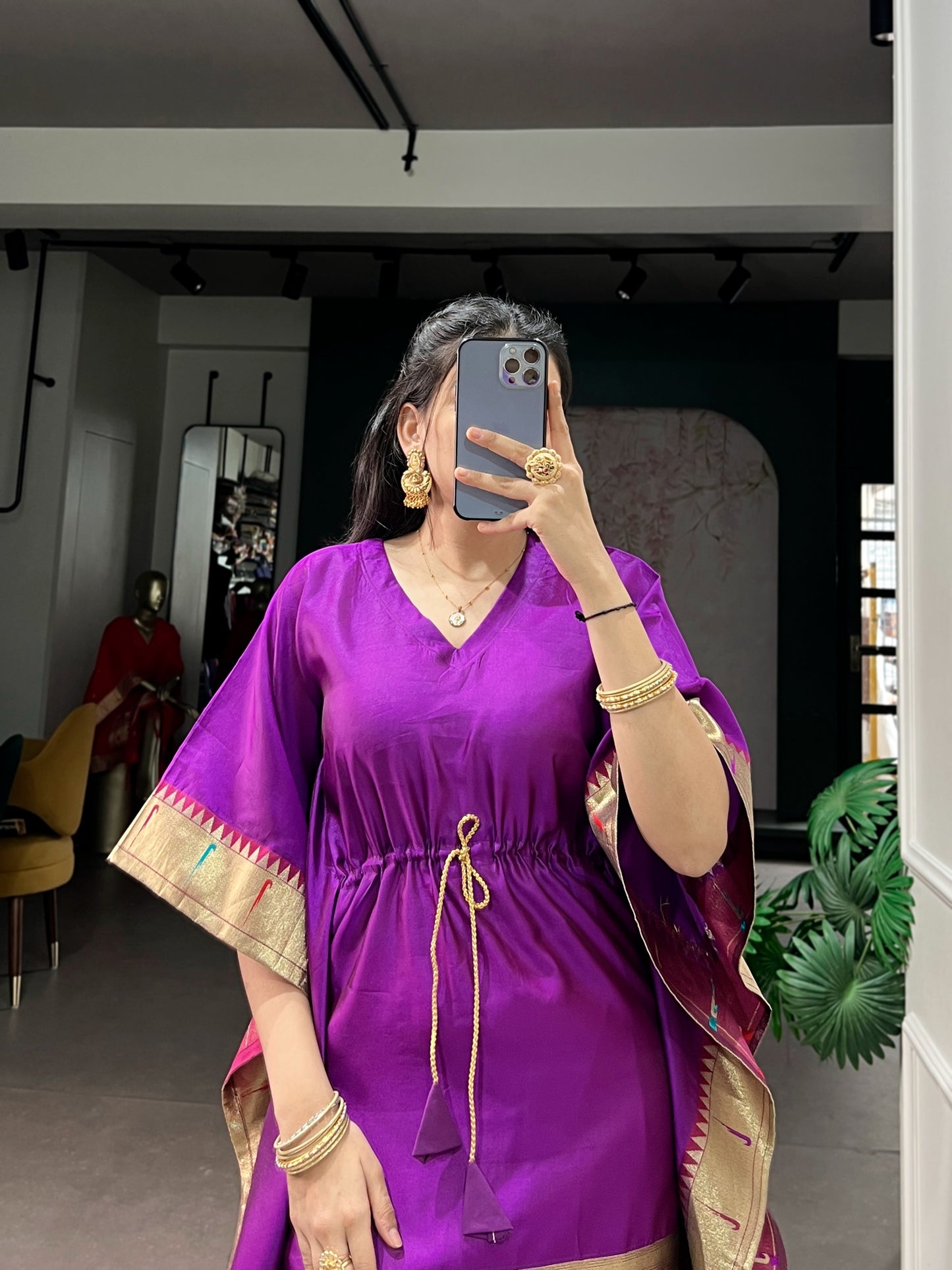 Drape yourself in royal comfort – Jacquard Kaftans made to shine in every moment 🪸