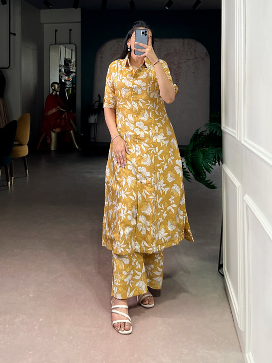 Floral print paired with foil work detailing on breathable P.V. Chanderi makes it perfect for casual festive days 🌸