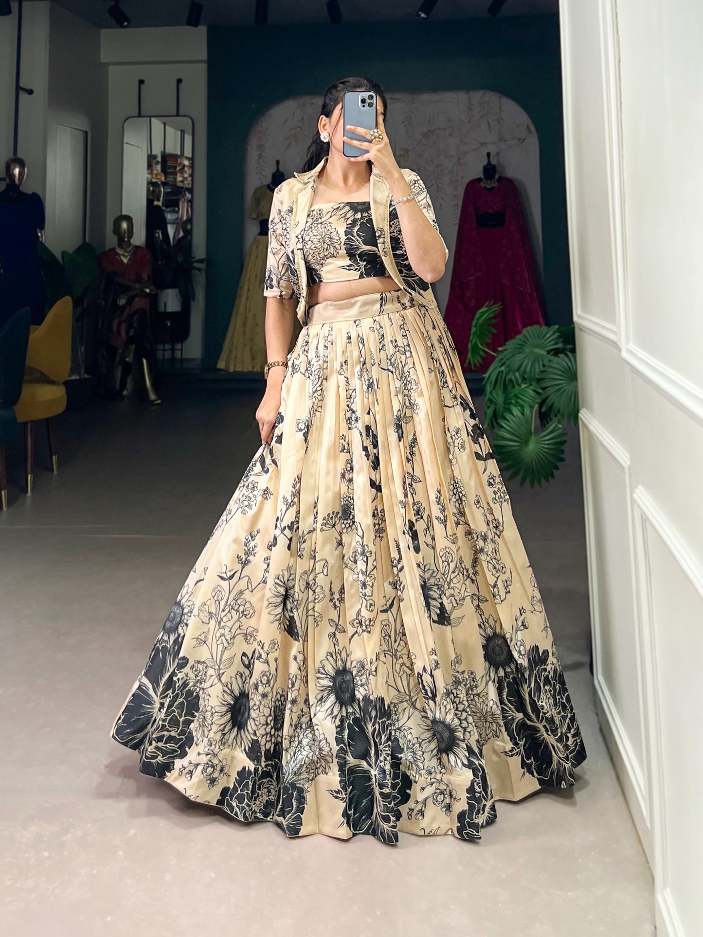 Tasar Silk, blooming with charm 🌻