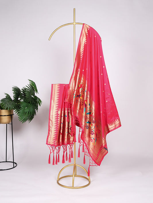 A dupatta that speaks tradition! ✨