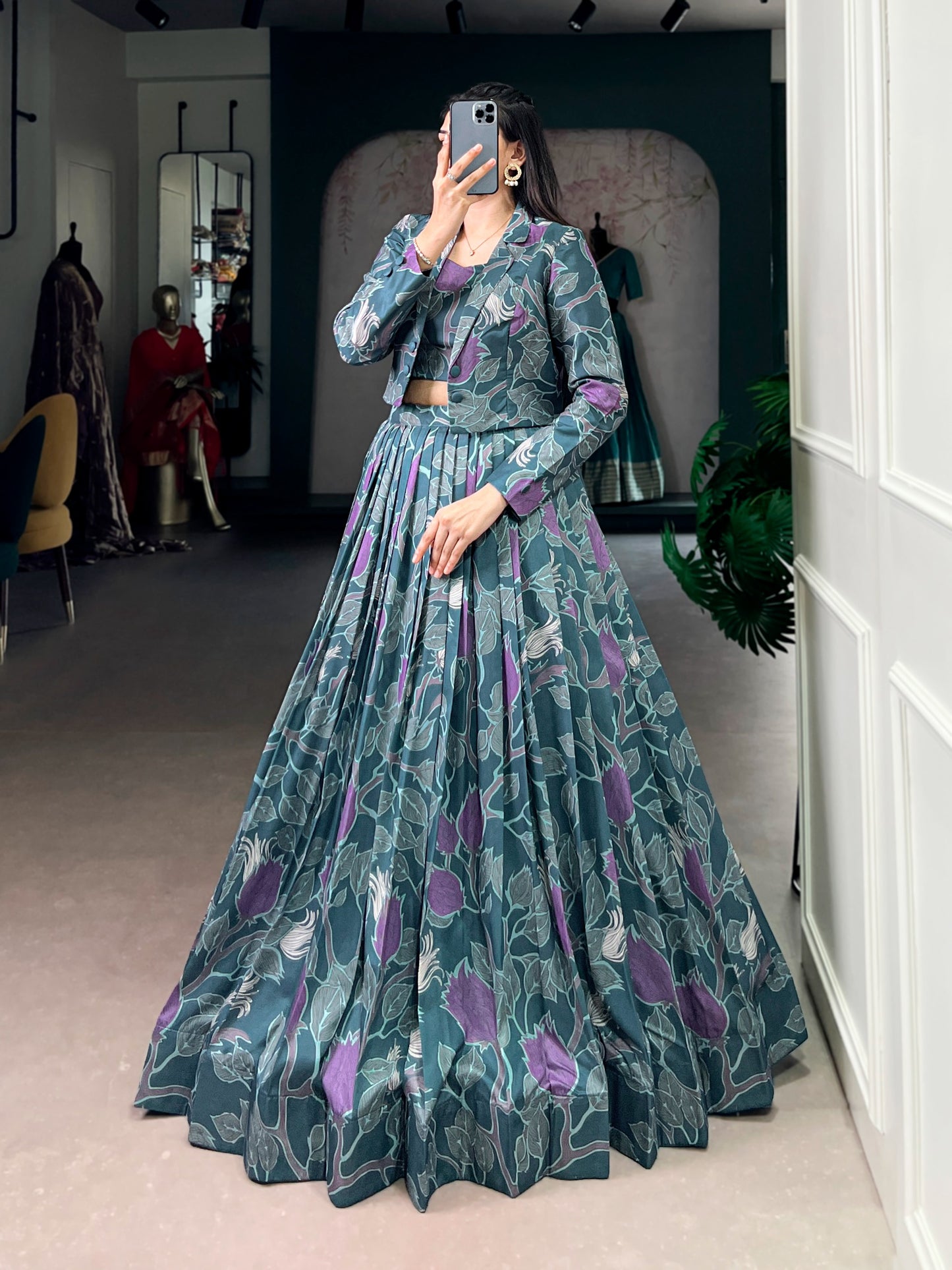 Designed for modern celebrations, this Tasar silk printed co-ord lehenga blends comfort, craft, and couture-like finesse effortlessly ✨