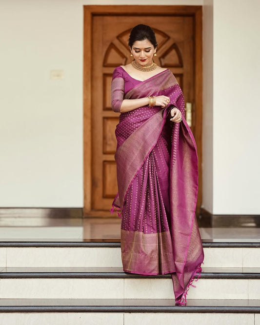 Silk Saree from the this store is adorned with beautiful Zari work in form of traditional motifs