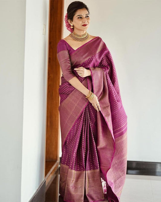 Silk Saree from the this store is adorned with beautiful Zari work in form of traditional motifs