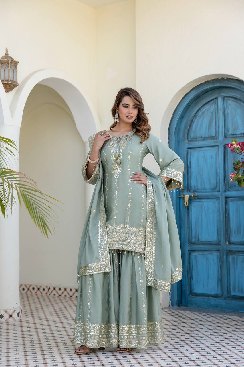 Presenting New Ready-Made Kurti Sarara Collection*  🔥😍🥰
