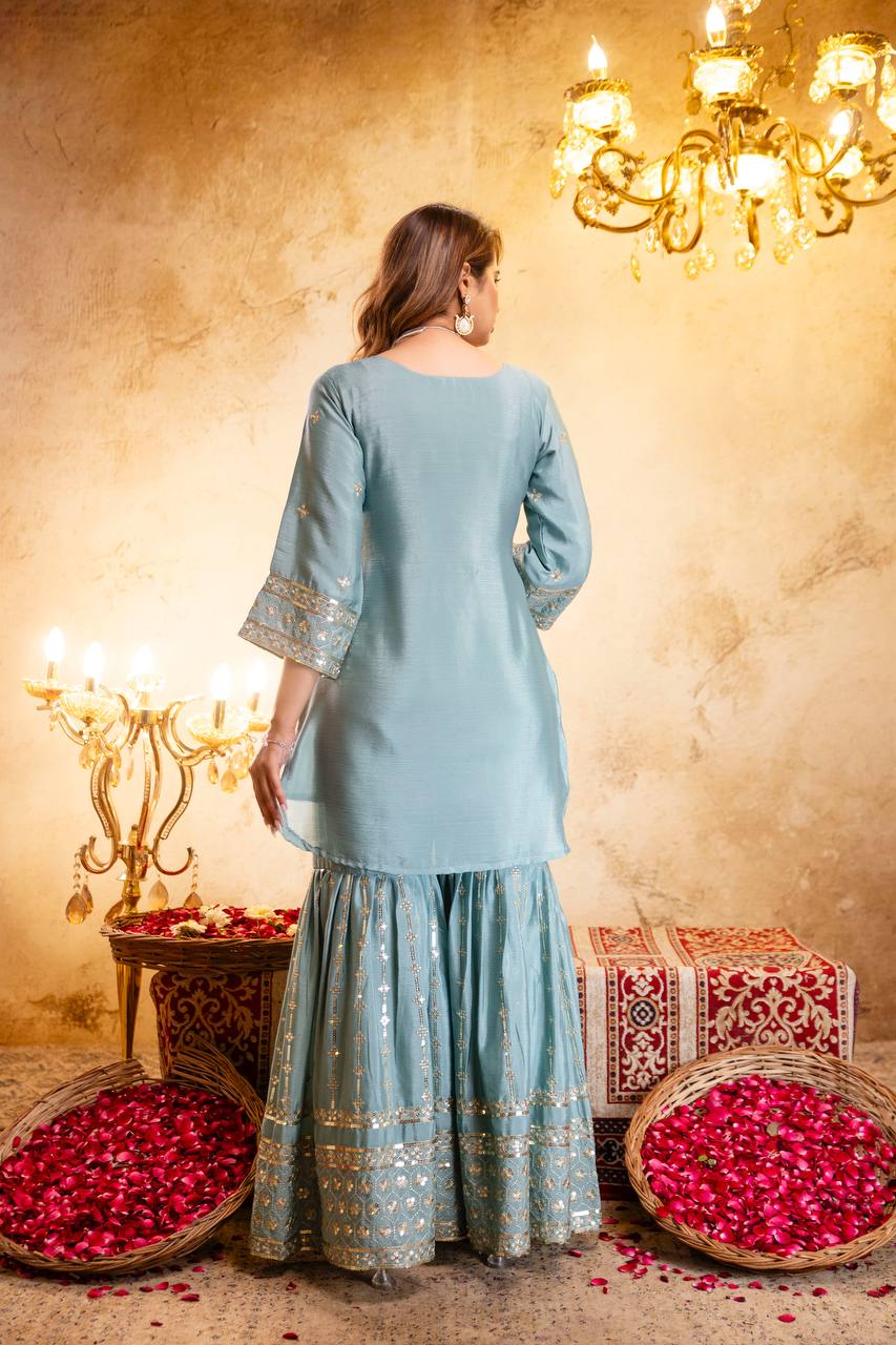 Presenting New Ready-Made Kurti Sarara Collection*  🔥😍🥰