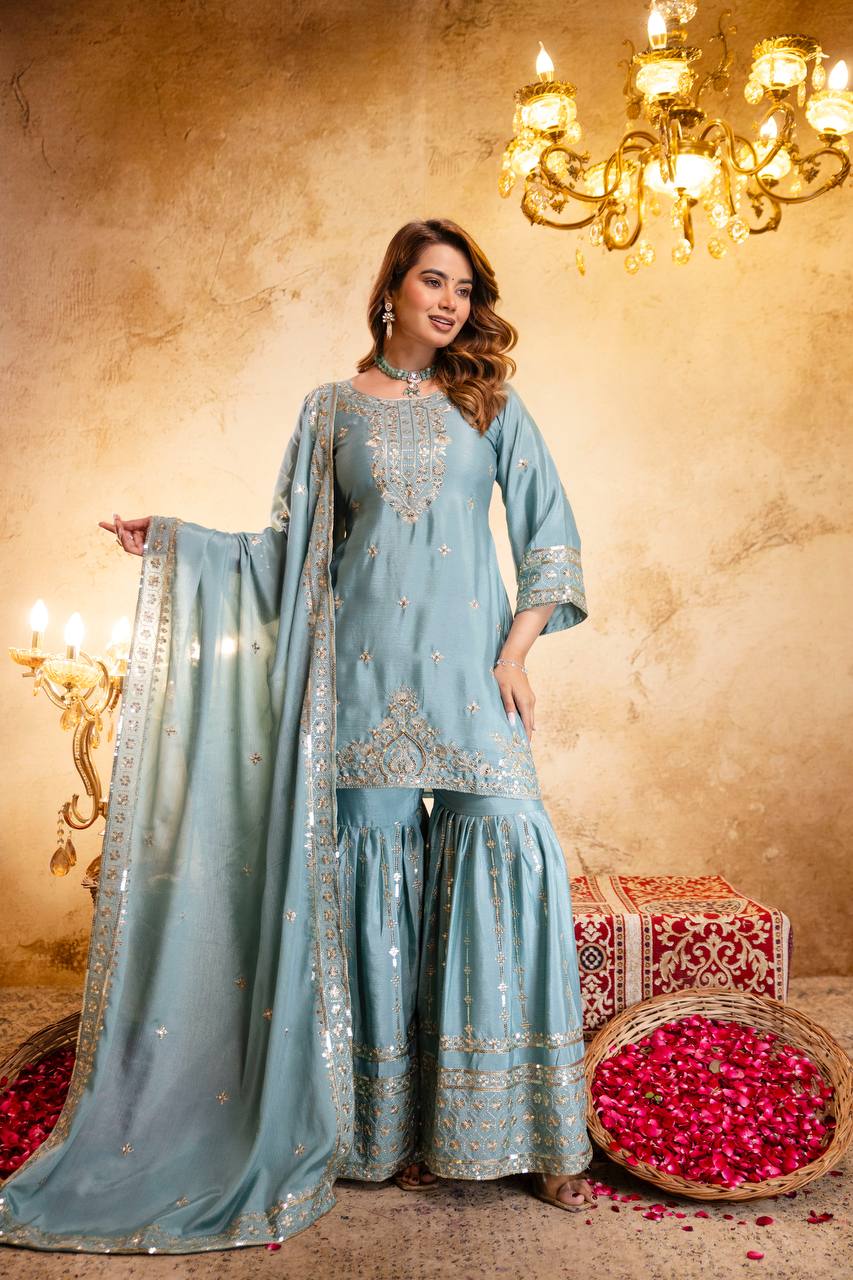 Presenting New Ready-Made Kurti Sarara Collection*  🔥😍🥰