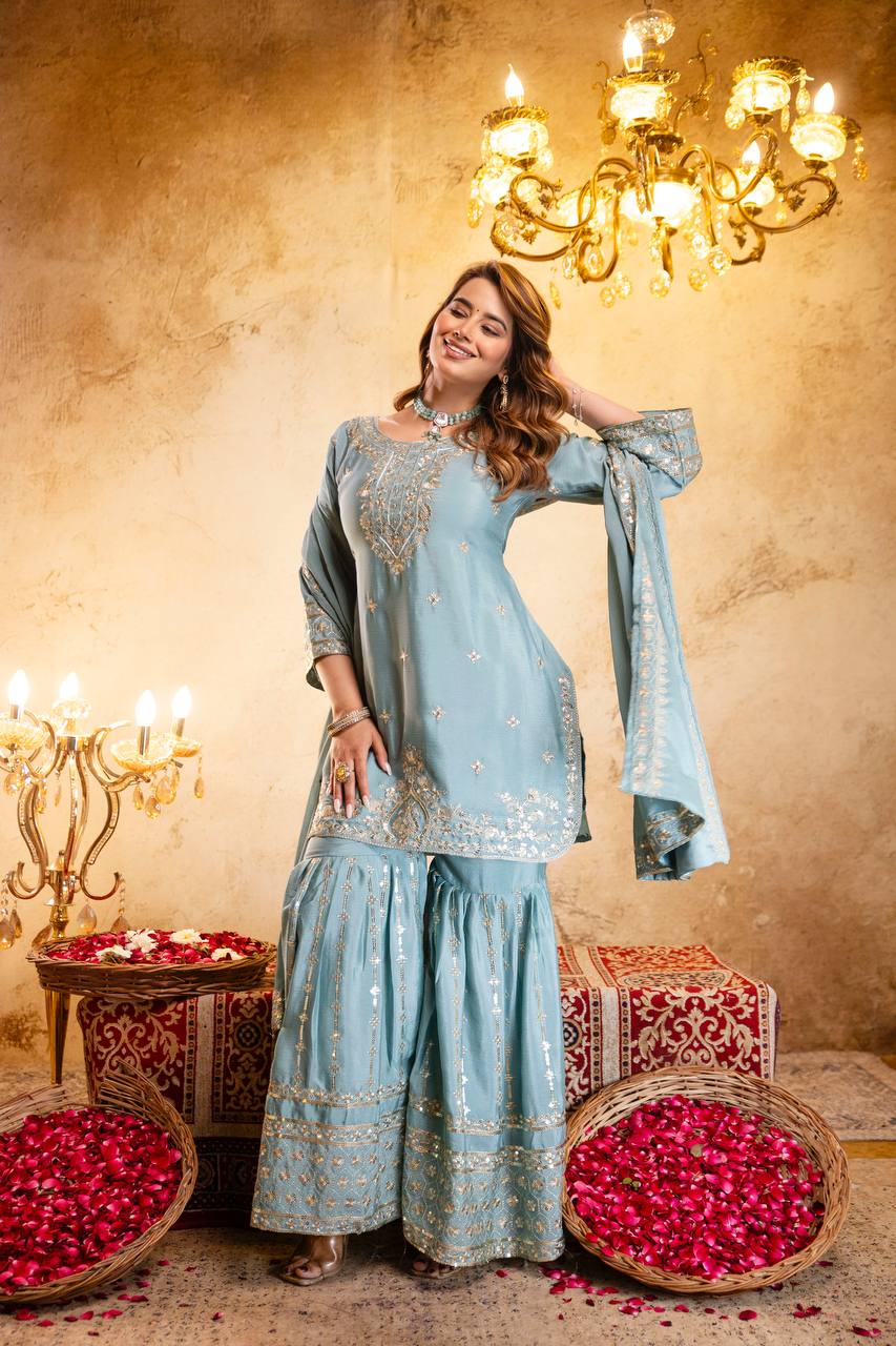 Presenting New Ready-Made Kurti Sarara Collection*  🔥😍🥰