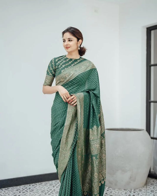 This beautiful saree is elegantly decorated with gorgeous Solid Jacquard weave that gives a perfect look to the outfit.