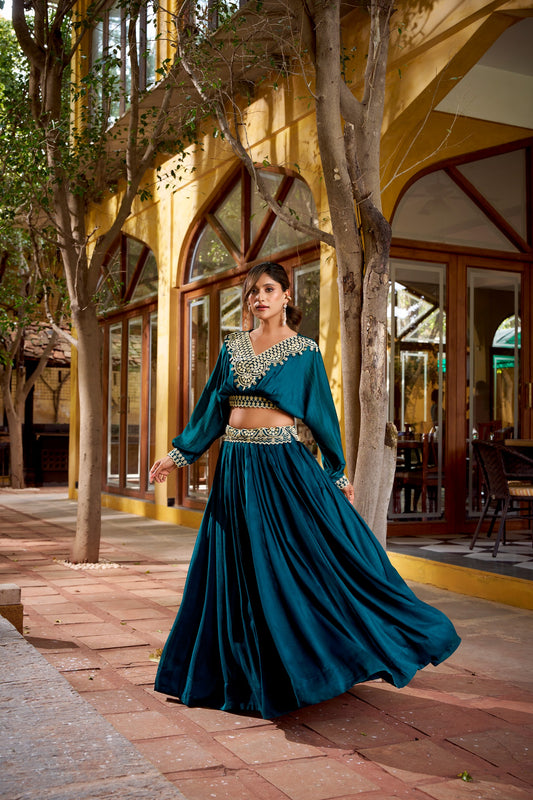 Where tradition meets contemporary design, this Vichitra silk co-ord set lehenga offers a timeless ethnic look. 💖