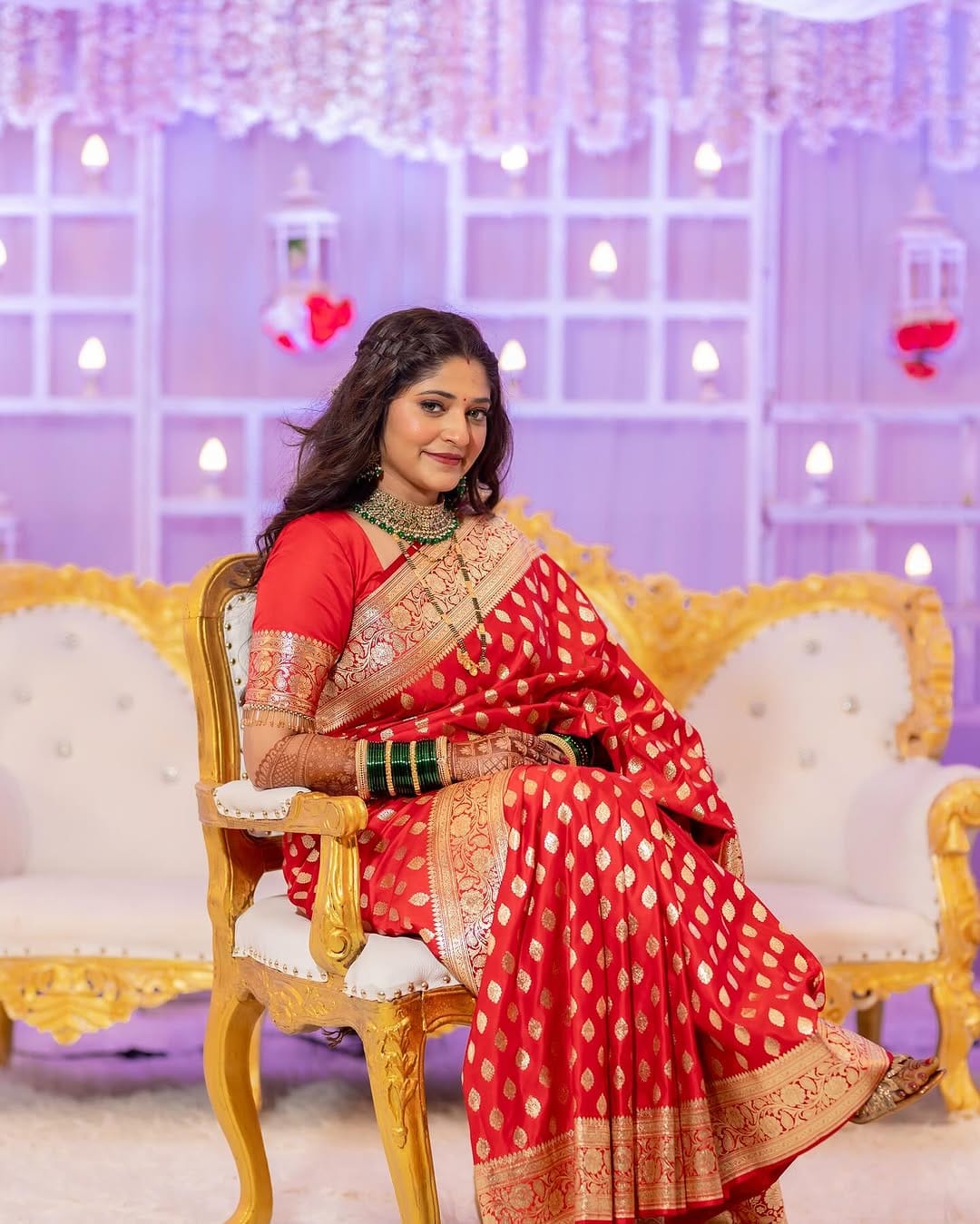 Silk Saree from the this store is adorned with beautiful Zari work in form of traditional motifs.