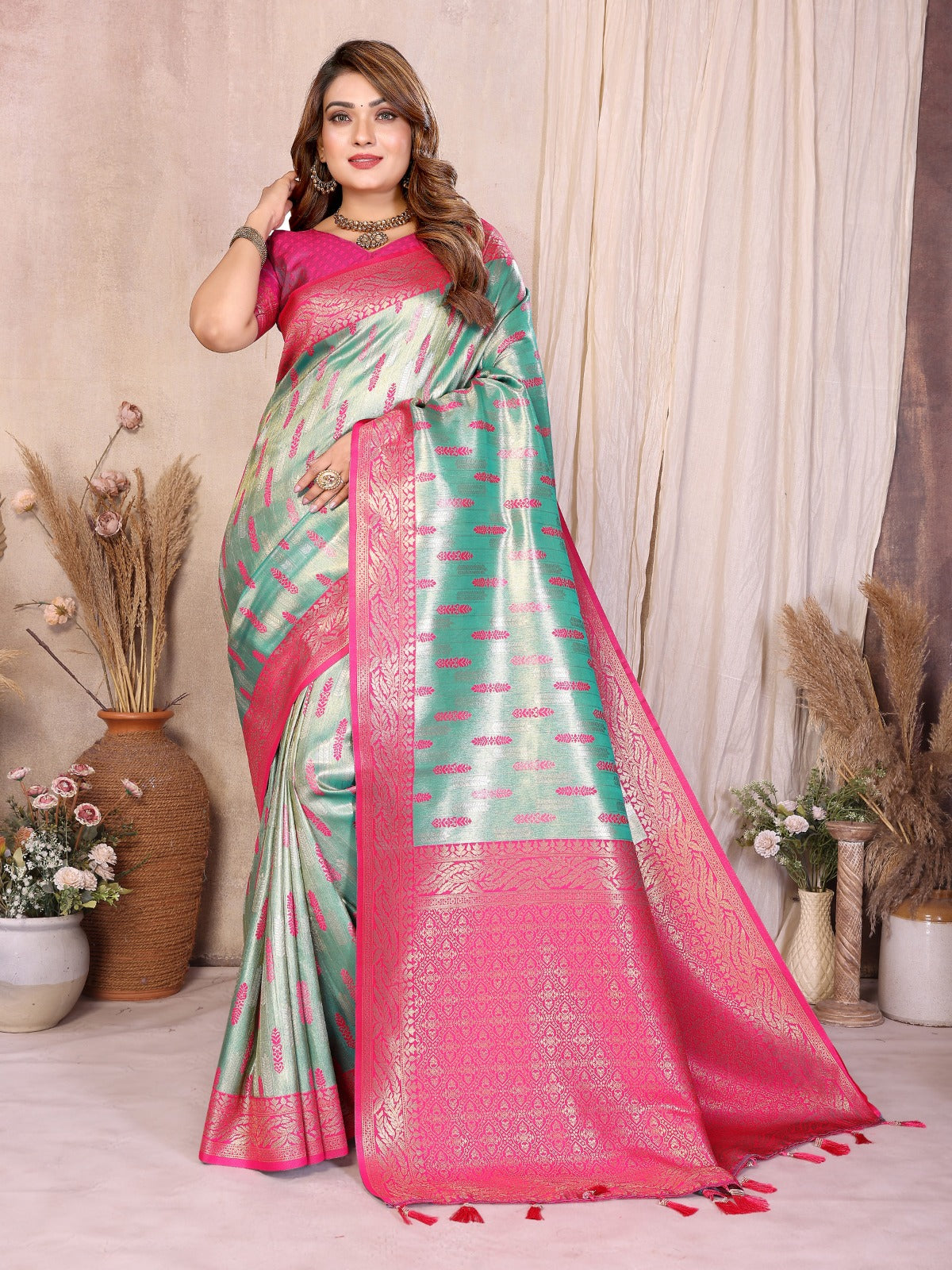These superior and premium pure banarasi tissue silk  sarees with all over weaving butties👗
