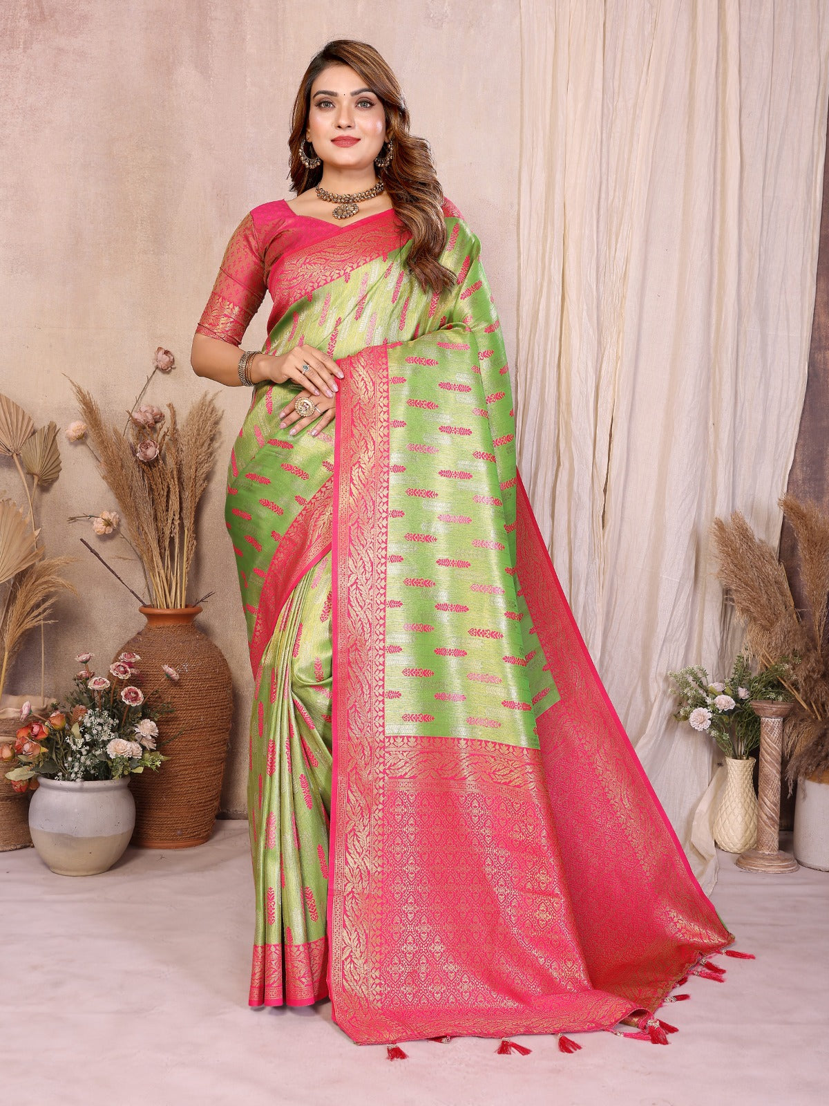 These superior and premium pure banarasi tissue silk  sarees with all over weaving butties👗