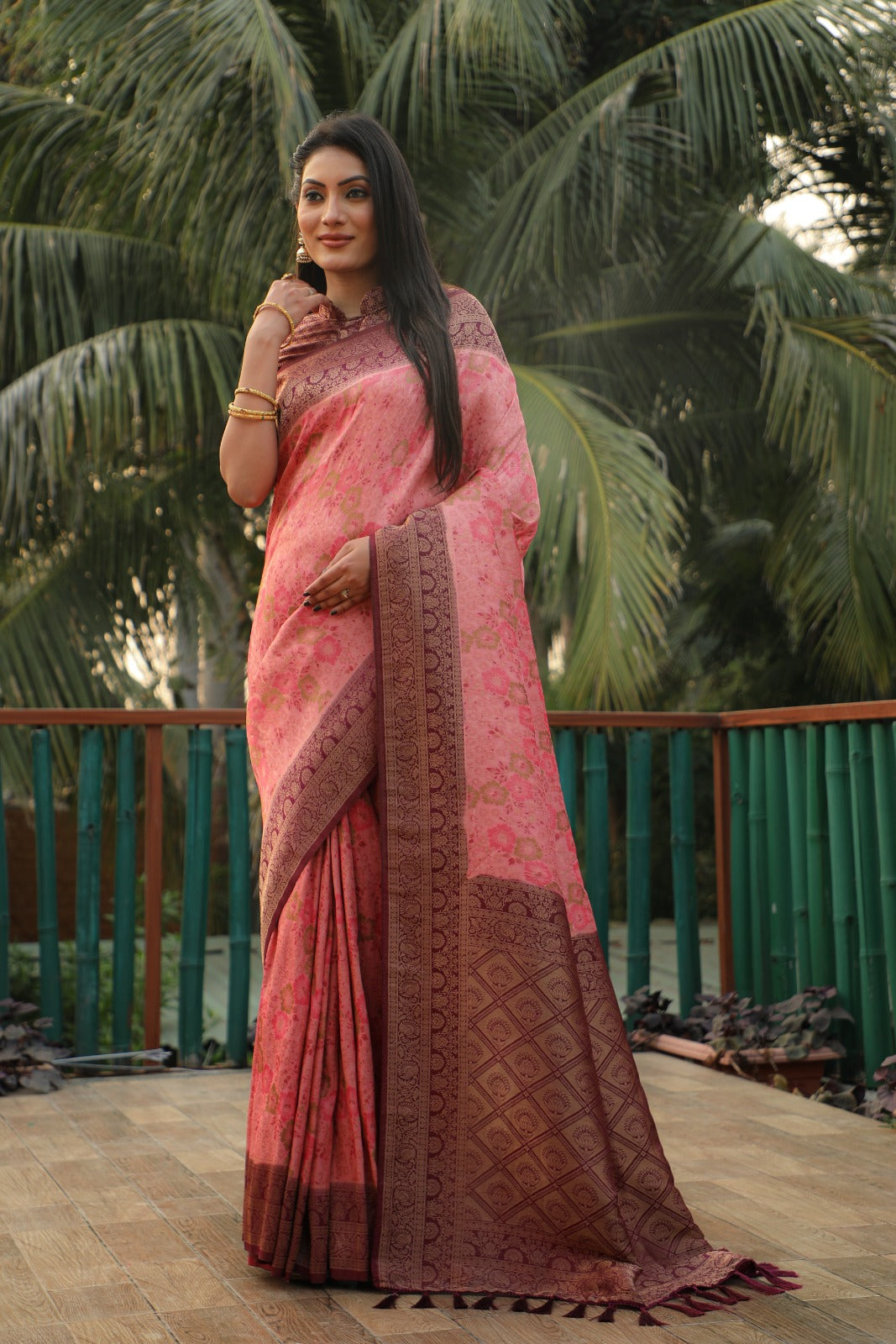 Very Beautiful and premium hand work royal intensely crafted KANJIVARAM silk sarees for this festive season🙋🏻♀️