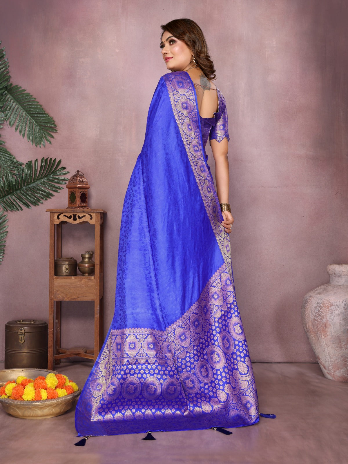 ☘️Too Pretty And Beautiful Original Gala Pallu Premium Silk Hand Dyed Saree For Boutique Series ☘️