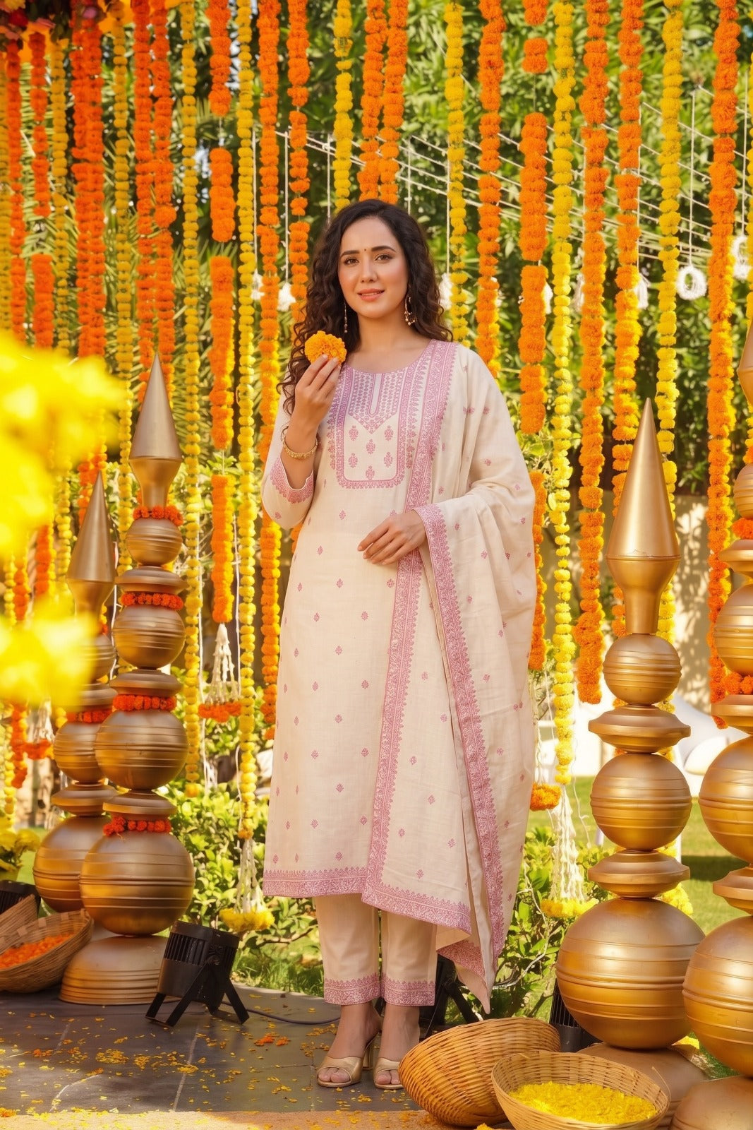 Women's Premium Off White Embroidered Kurta Pant & Dupatta Set with Pink Thread Work for Festive and Traditional Wear